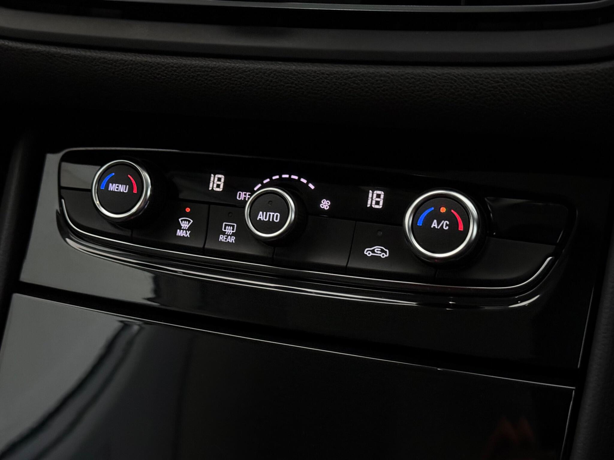 Vauxhall Grandland view 31