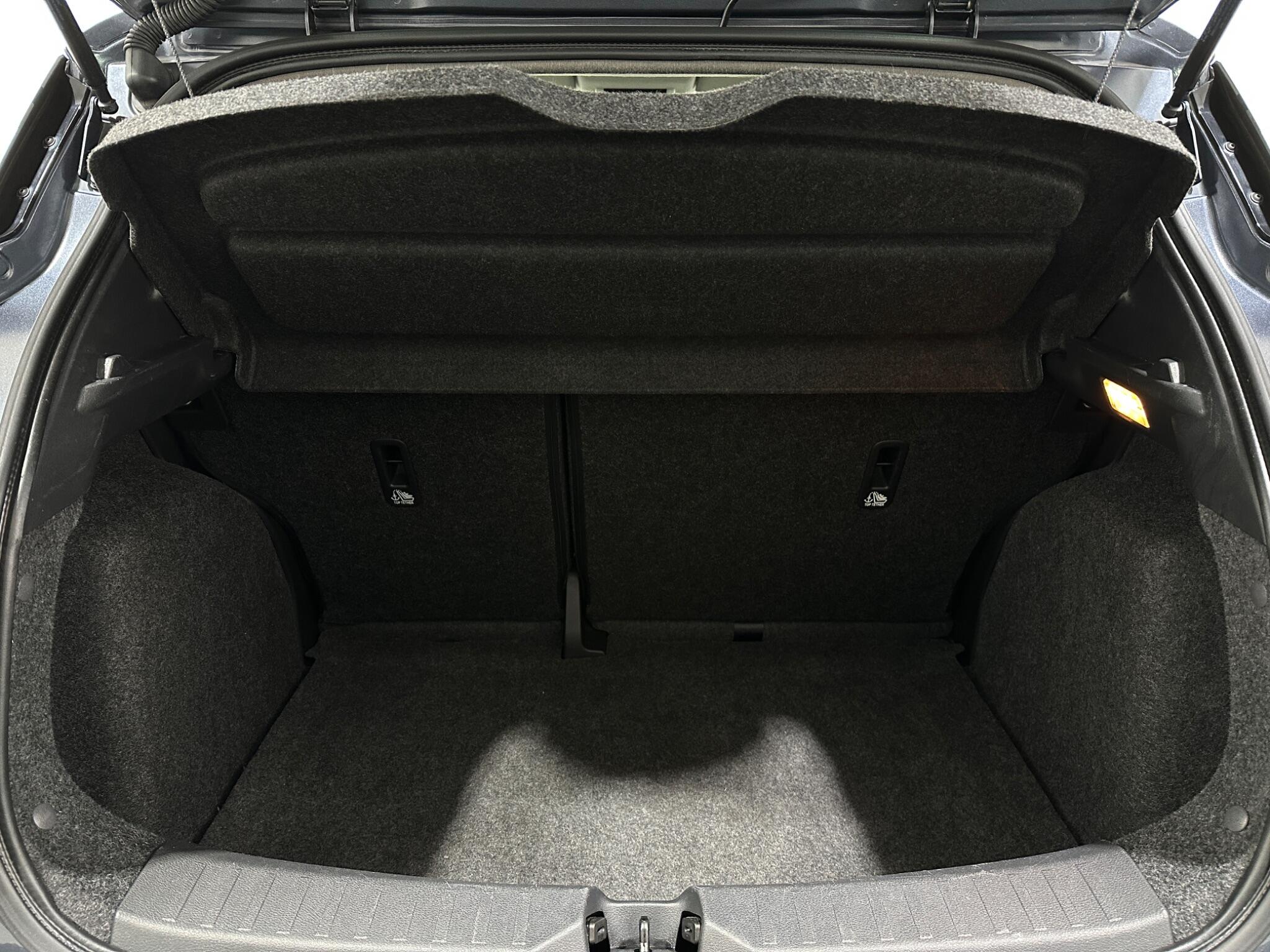 Nissan Micra view 46