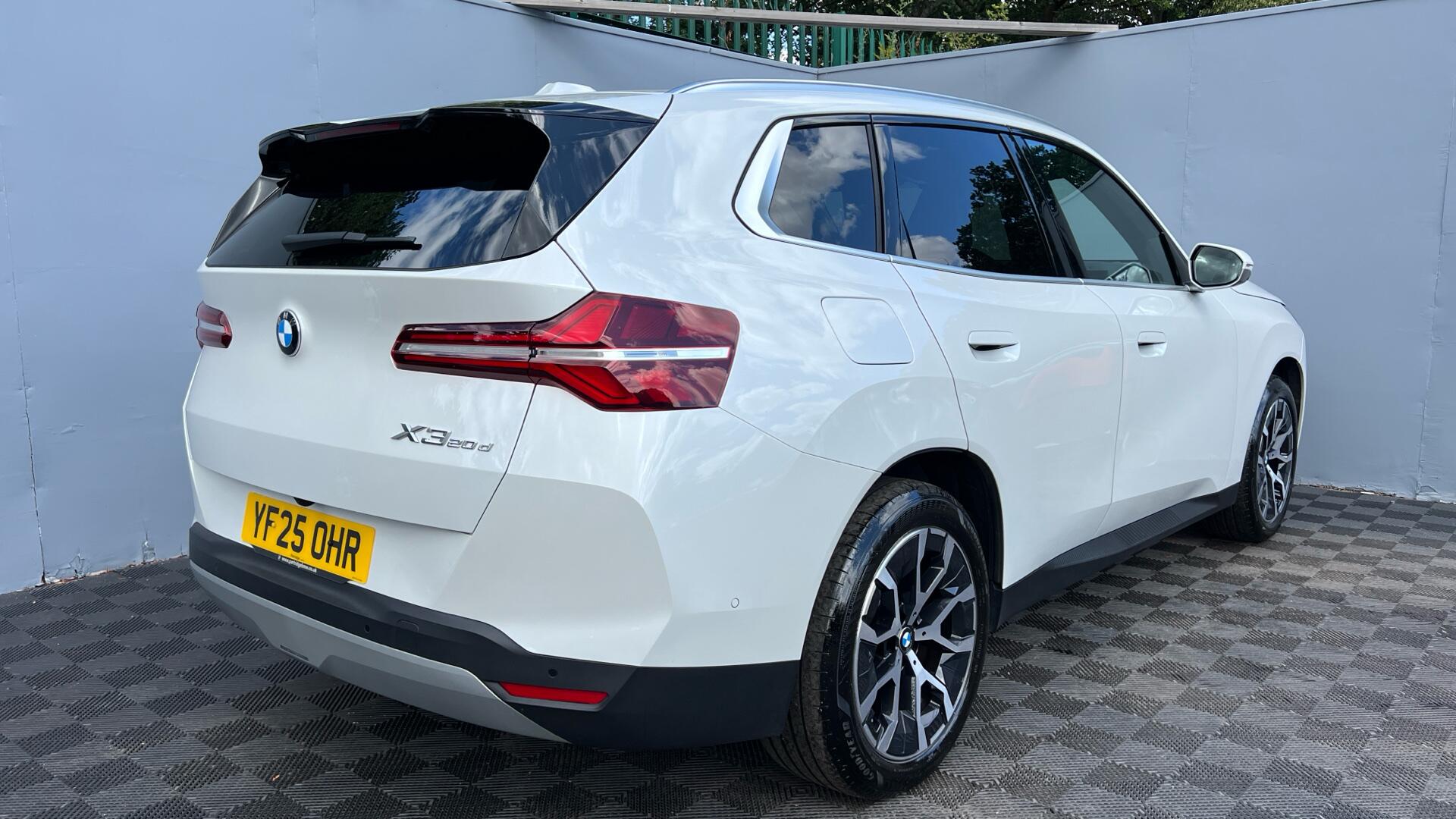 BMW X3 view 27