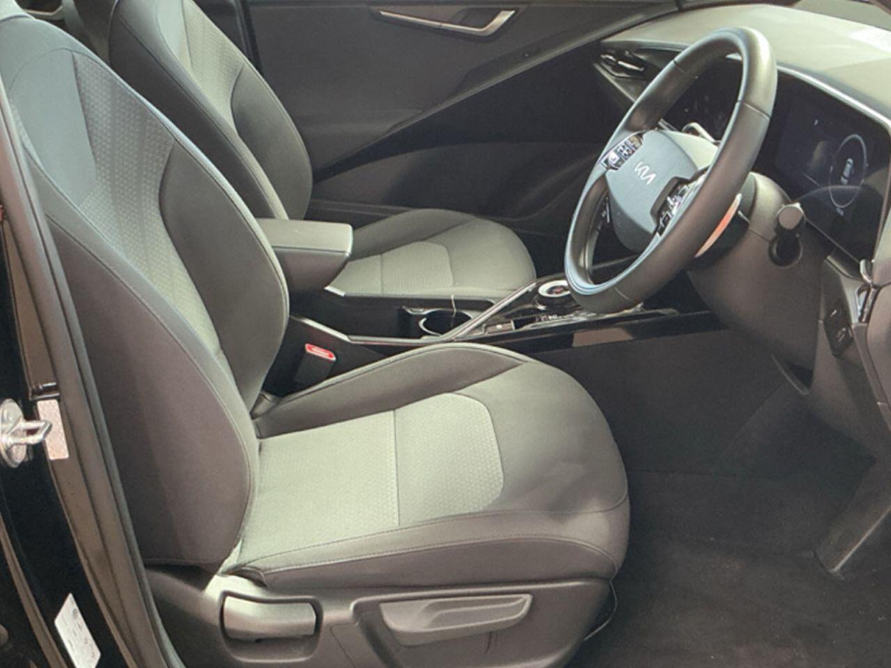 Kia Niro view 8