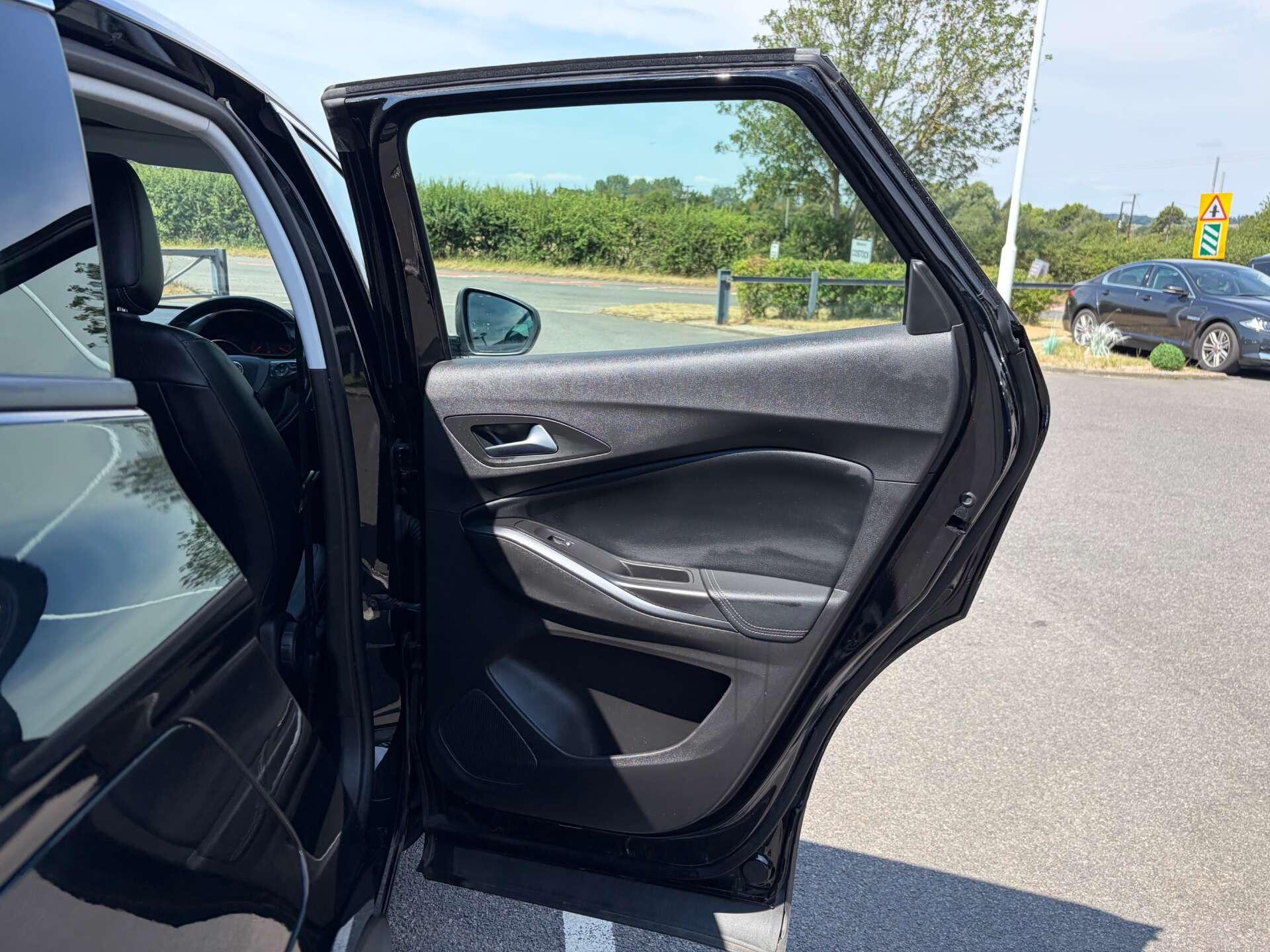 Vauxhall Grandland X view 26
