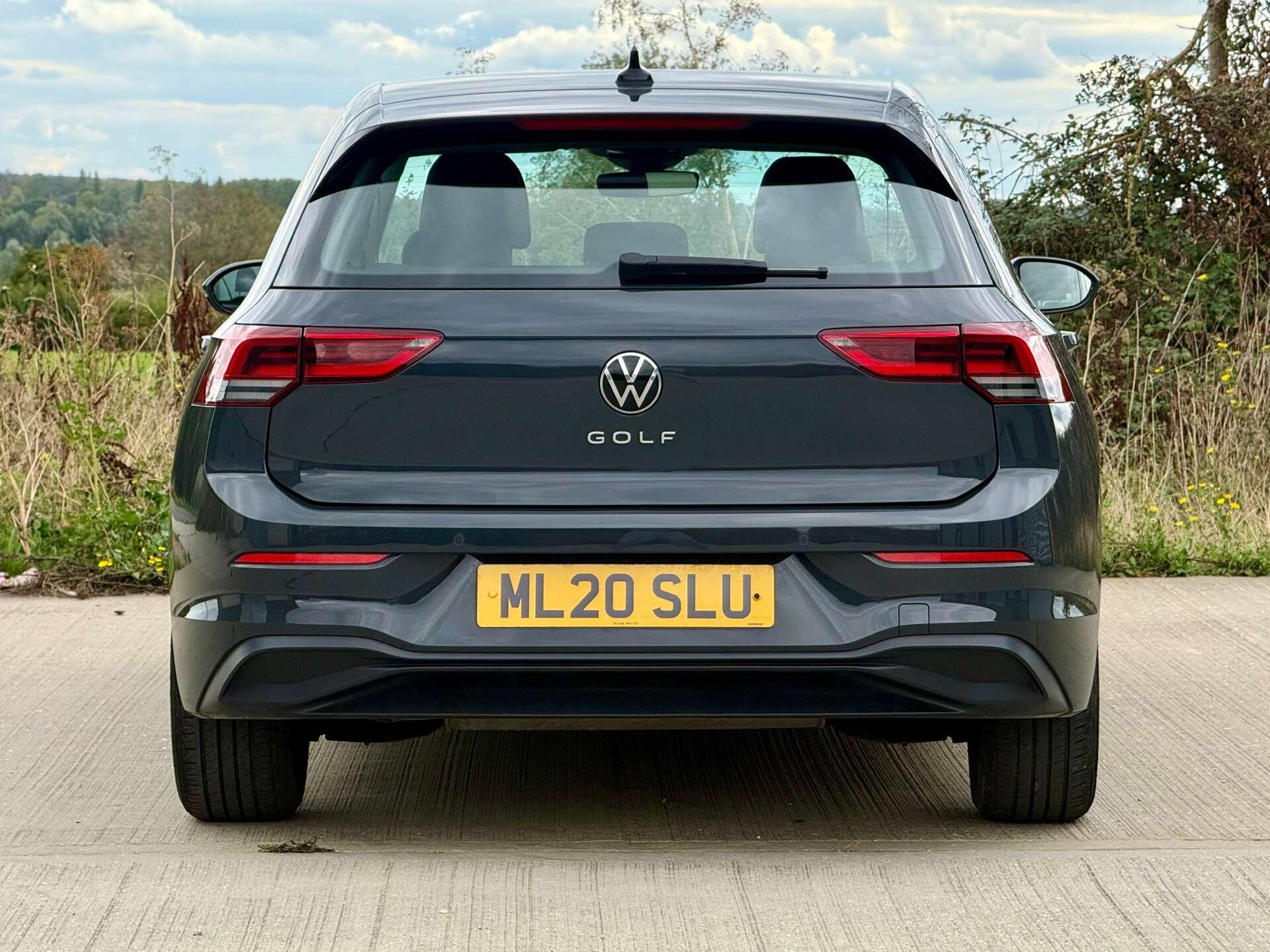 Volkswagen Golf view 5