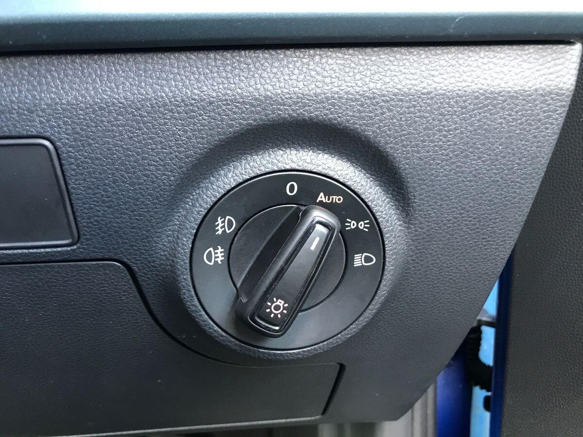 Seat Arona view 25