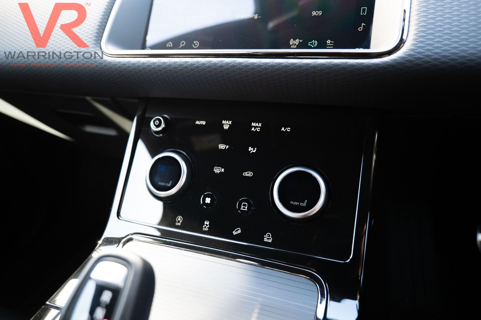 Land Rover Range Rover Evoque view 23