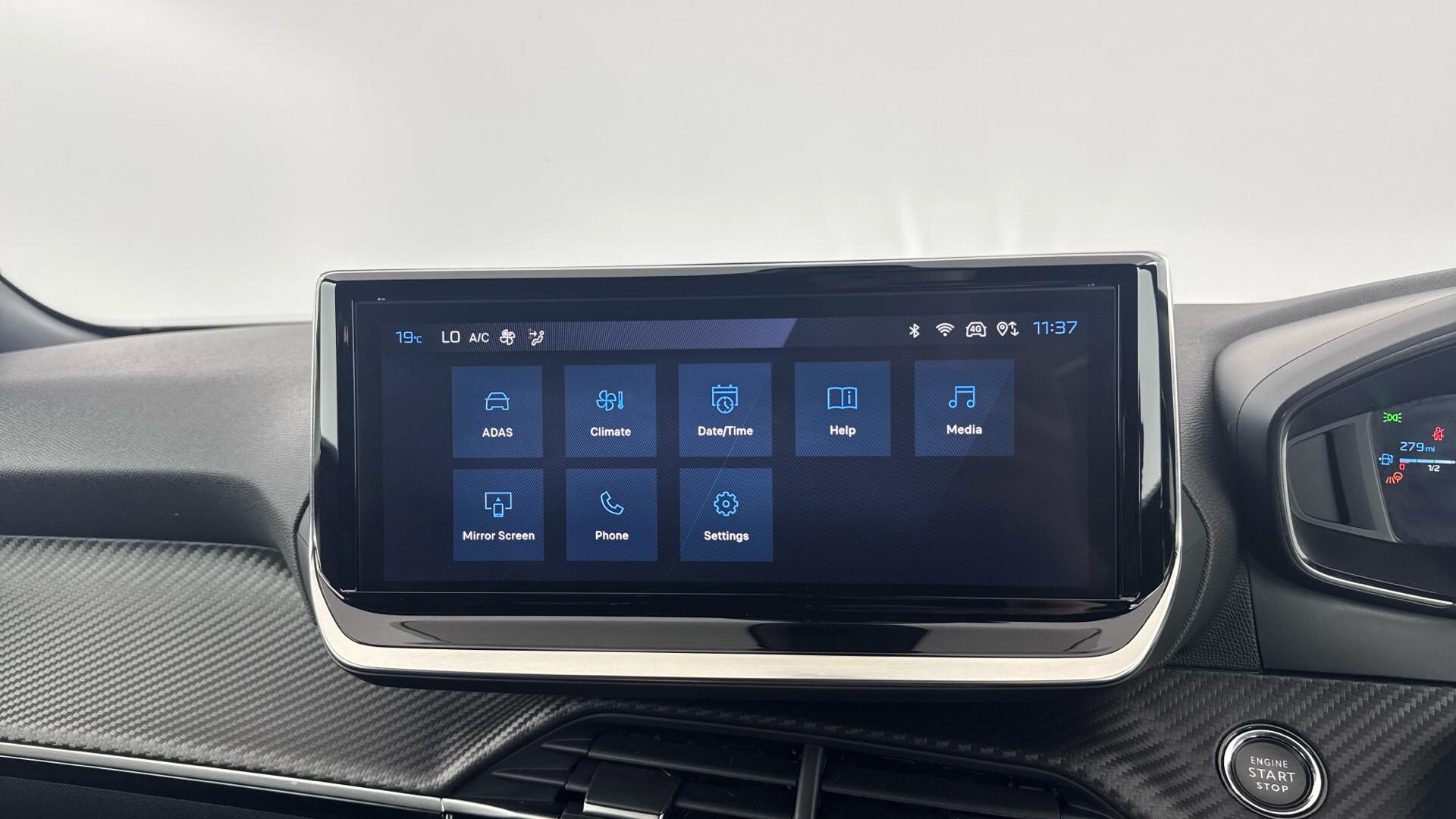 Peugeot 2008 view 37