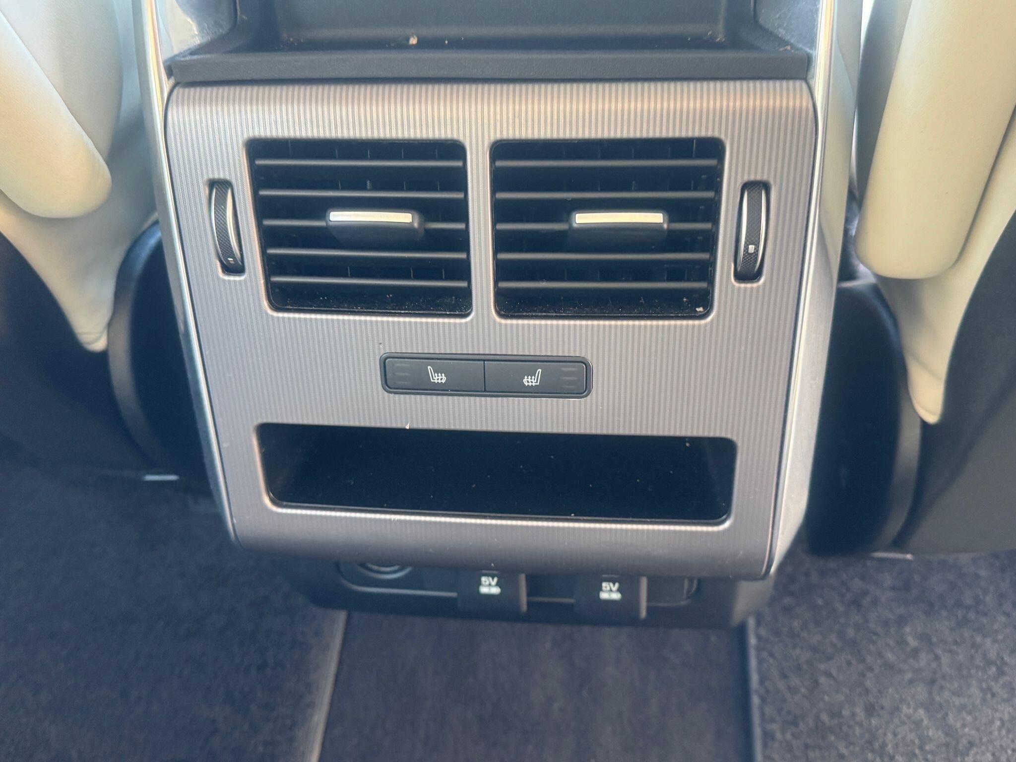 Land Rover Range Rover Sport view 23