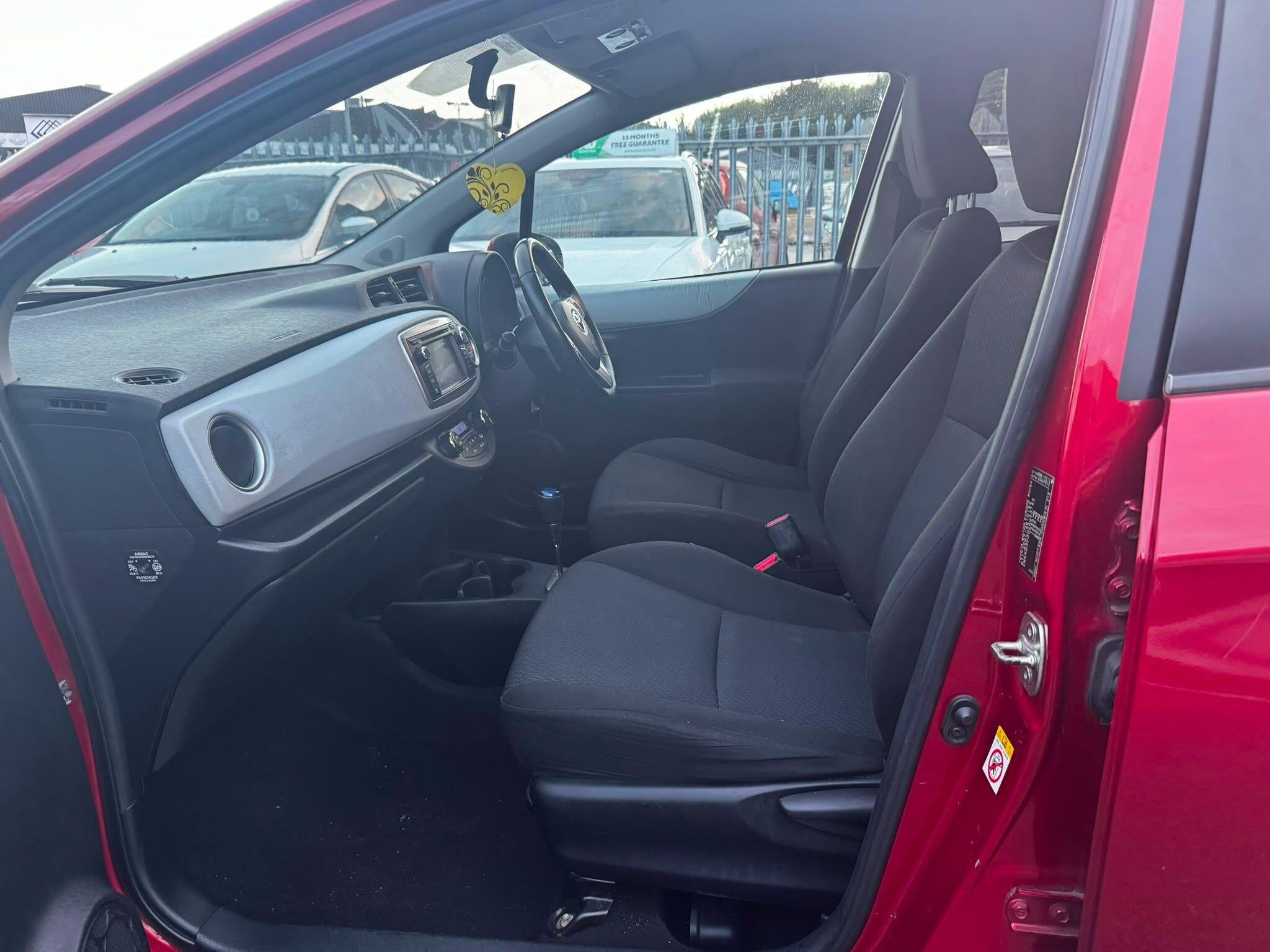 Toyota Yaris view 41