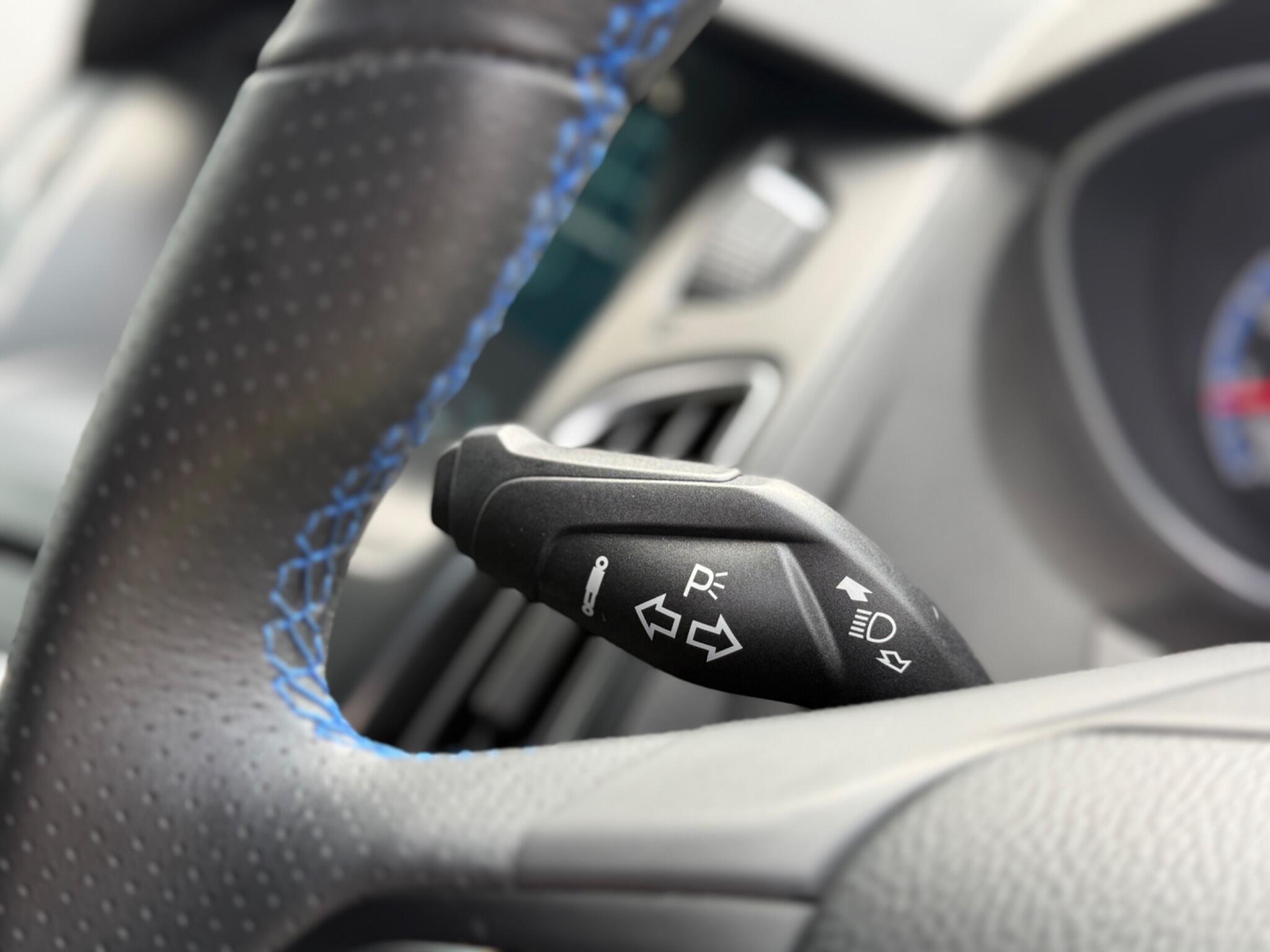 Ford Focus view 73
