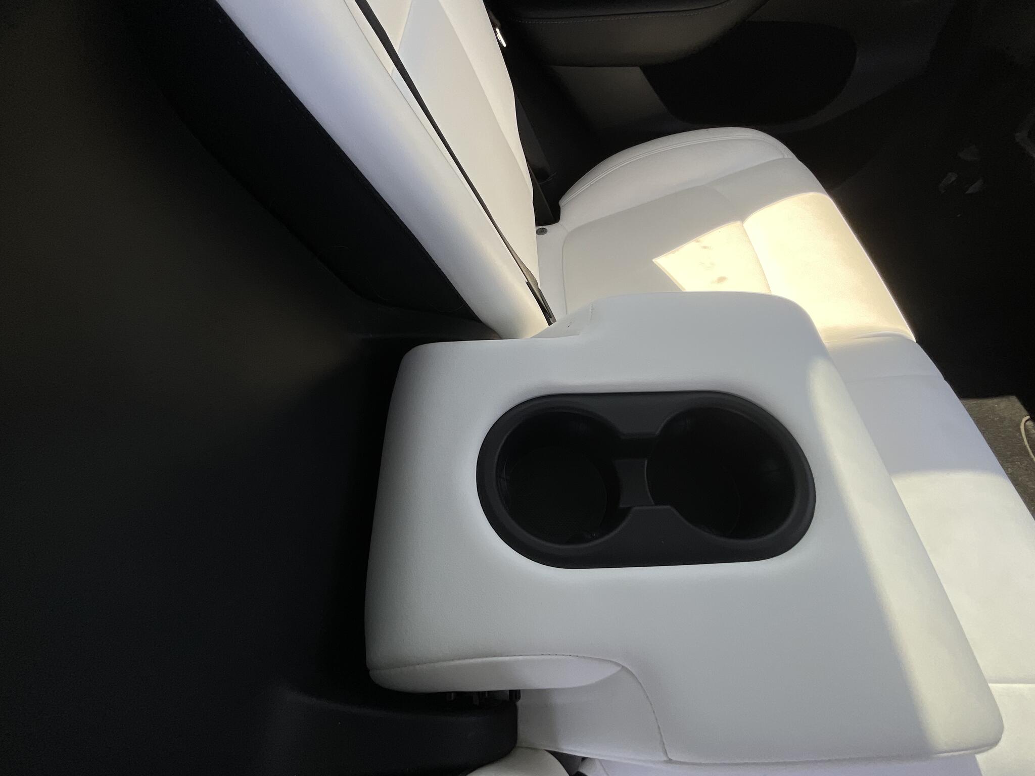 Tesla Model Y view 16