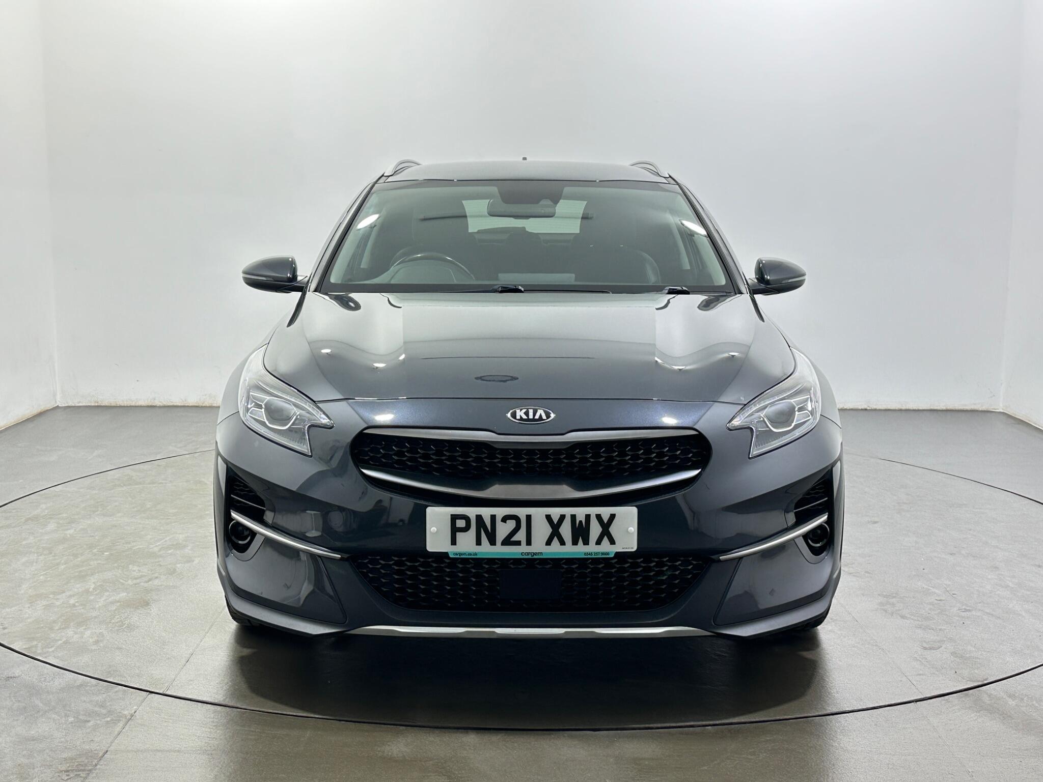 Kia Xceed view 3