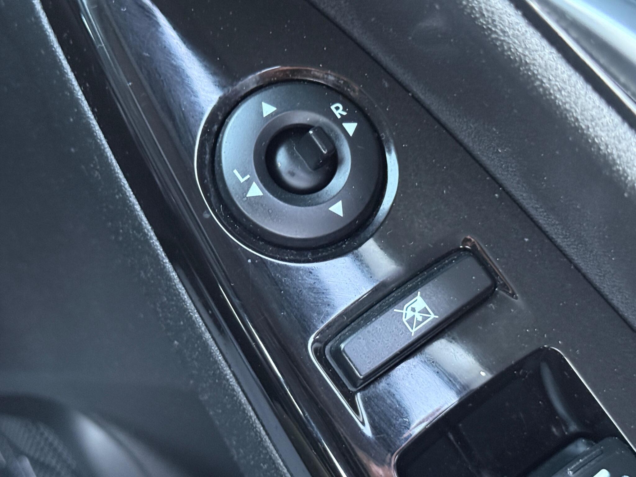 Hyundai ix20 - Image 64