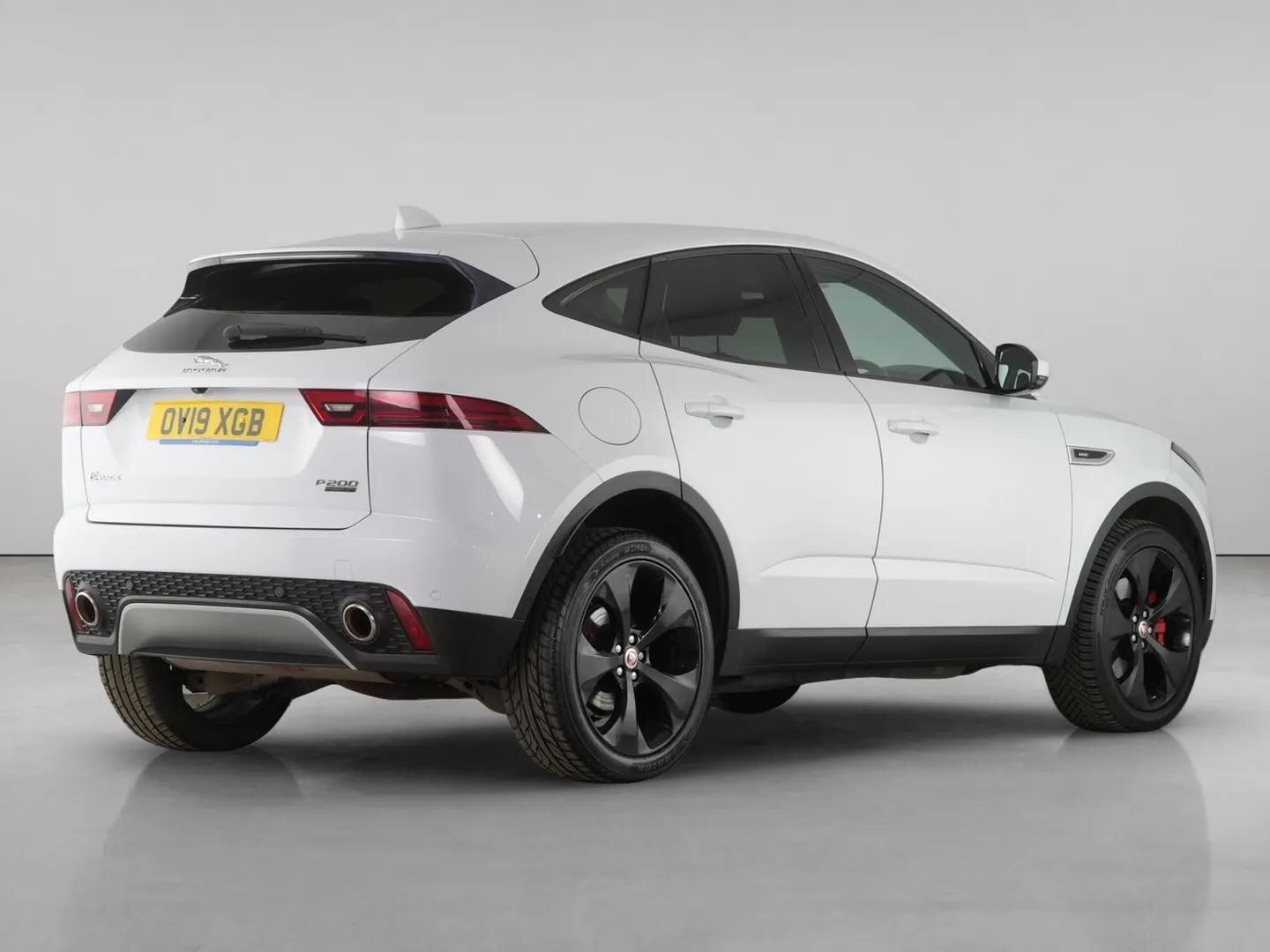 Jaguar E-Pace view 8