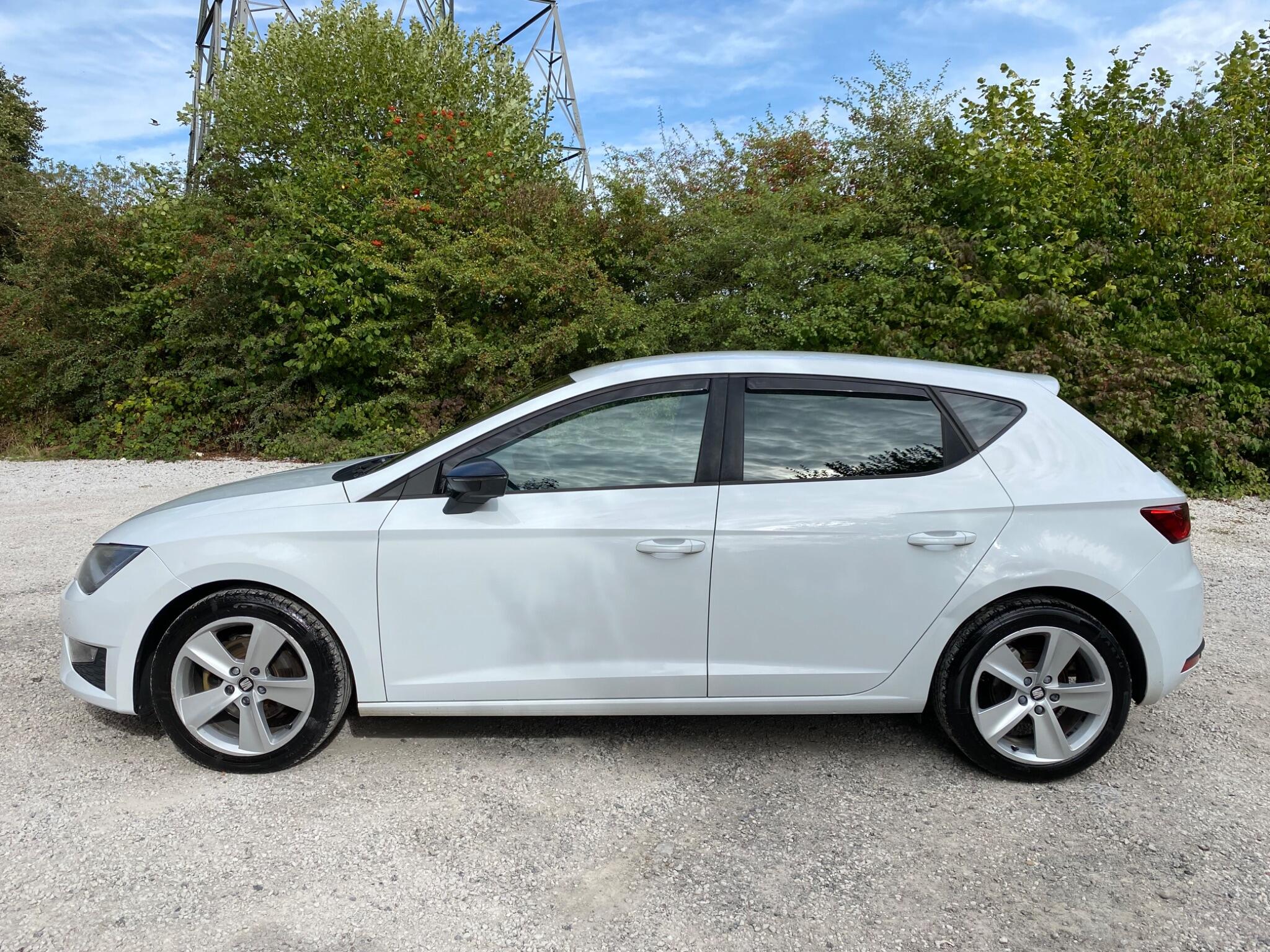 Seat Leon Leon view 4