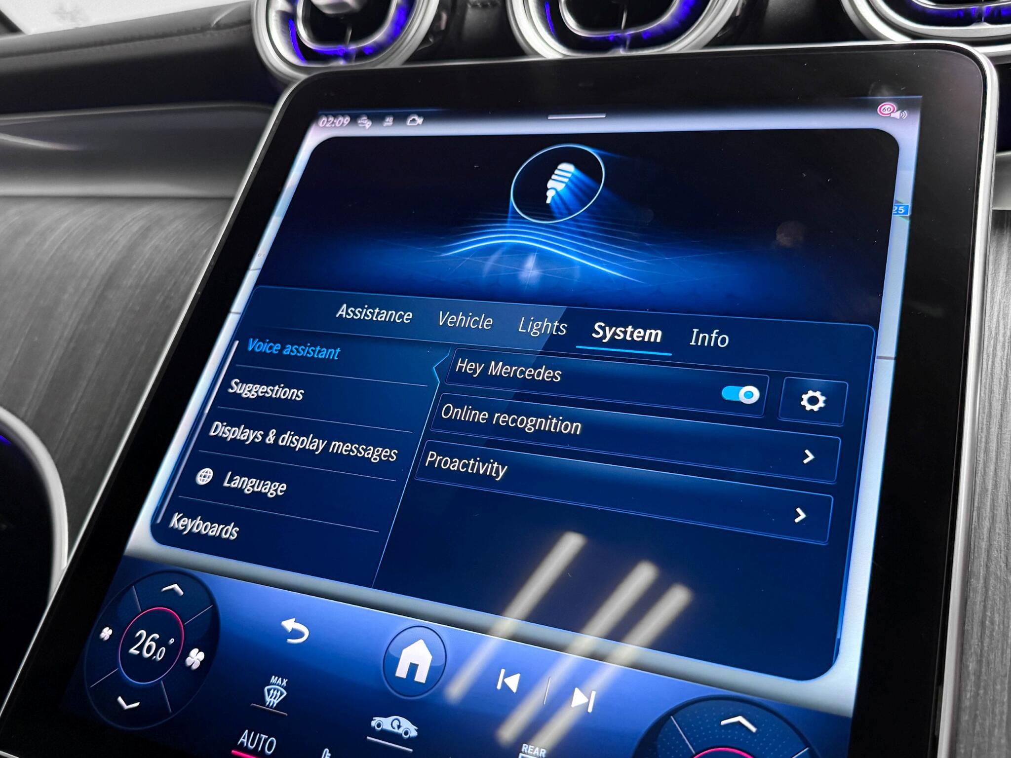 Mercedes-Benz GLC view 64