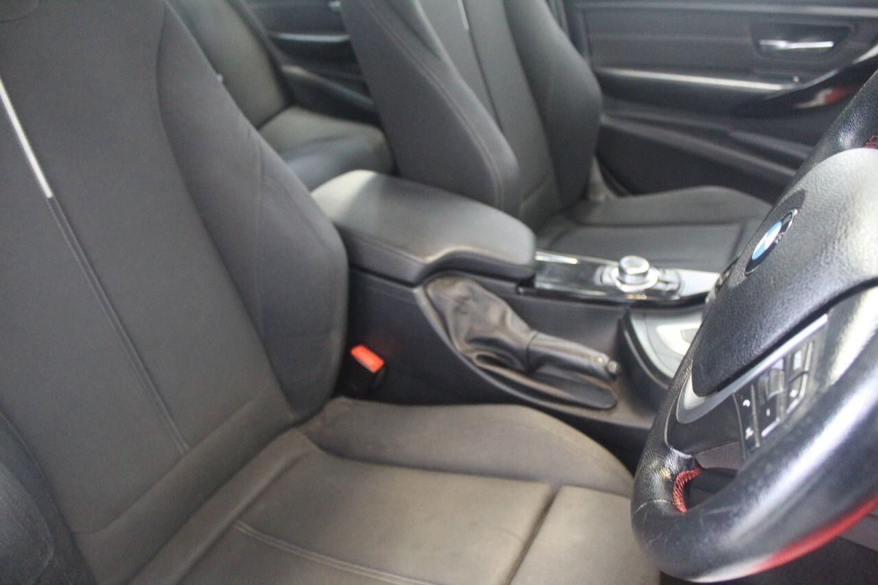 BMW 3 Series view 51