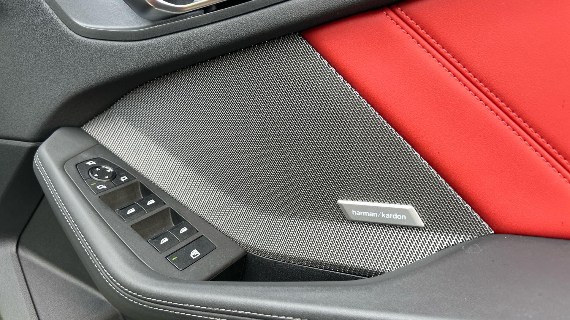 BMW 1 Series view 20