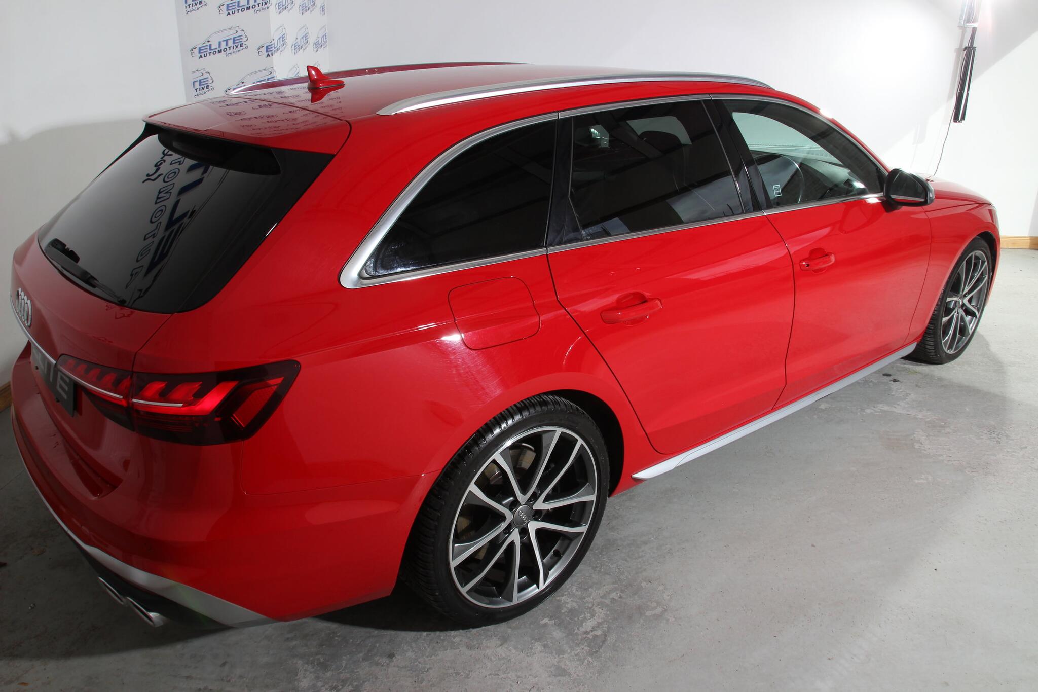 Audi S4 view 21