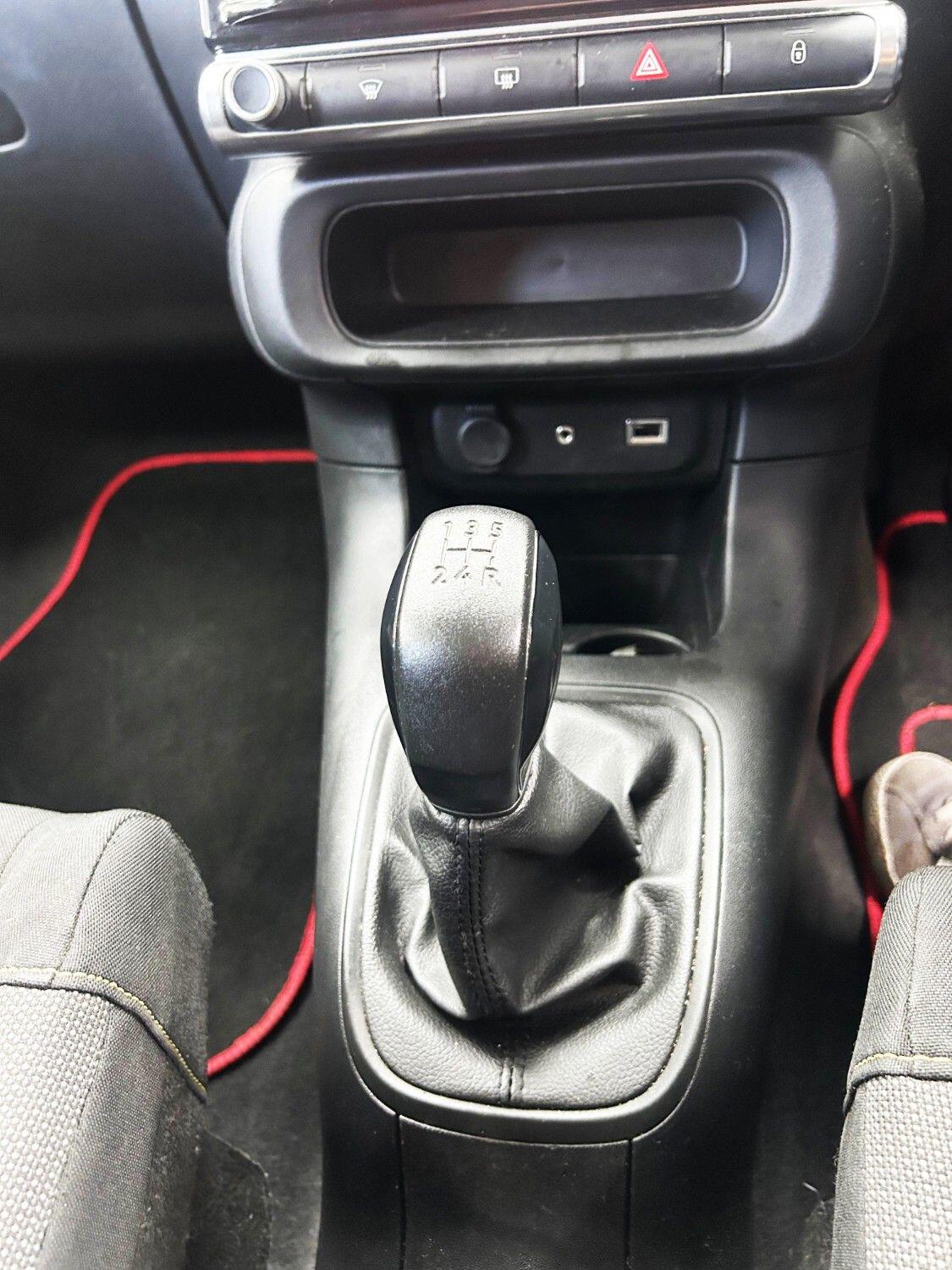 Citroen C3 view 16