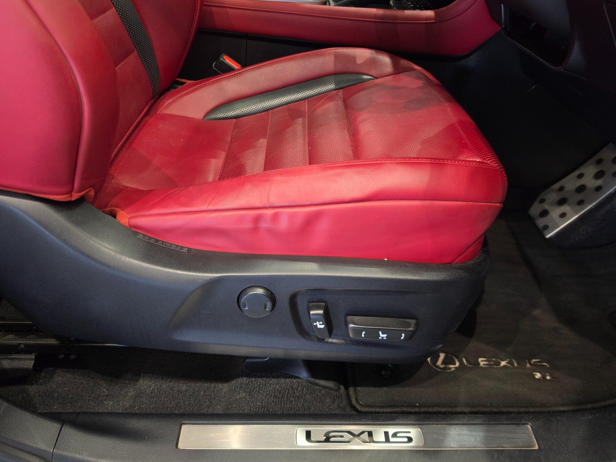 Lexus RX view 23