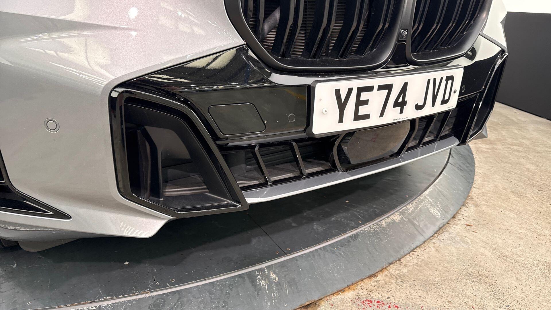 BMW X5 view 36