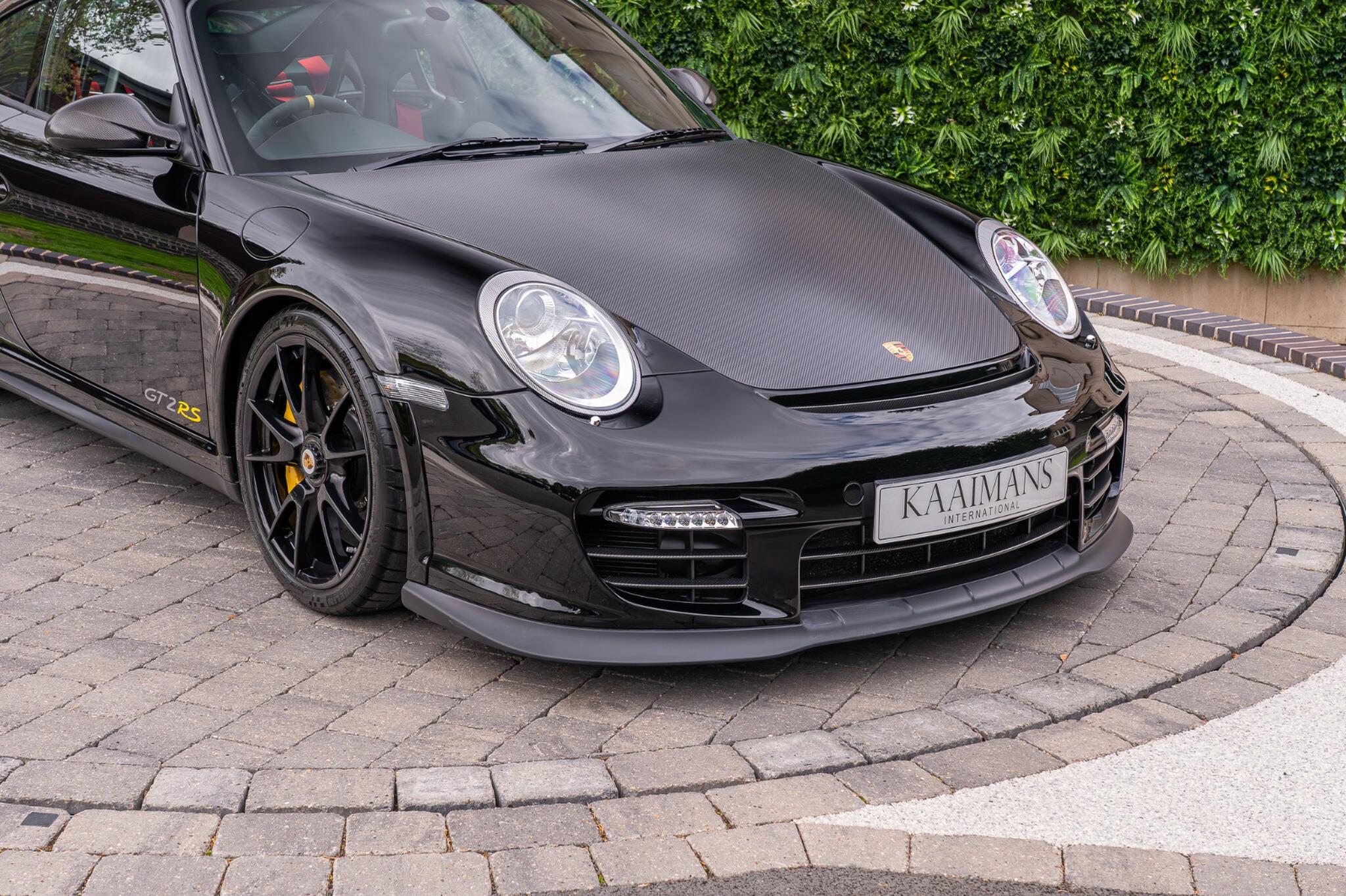 Porsche 911 view 46