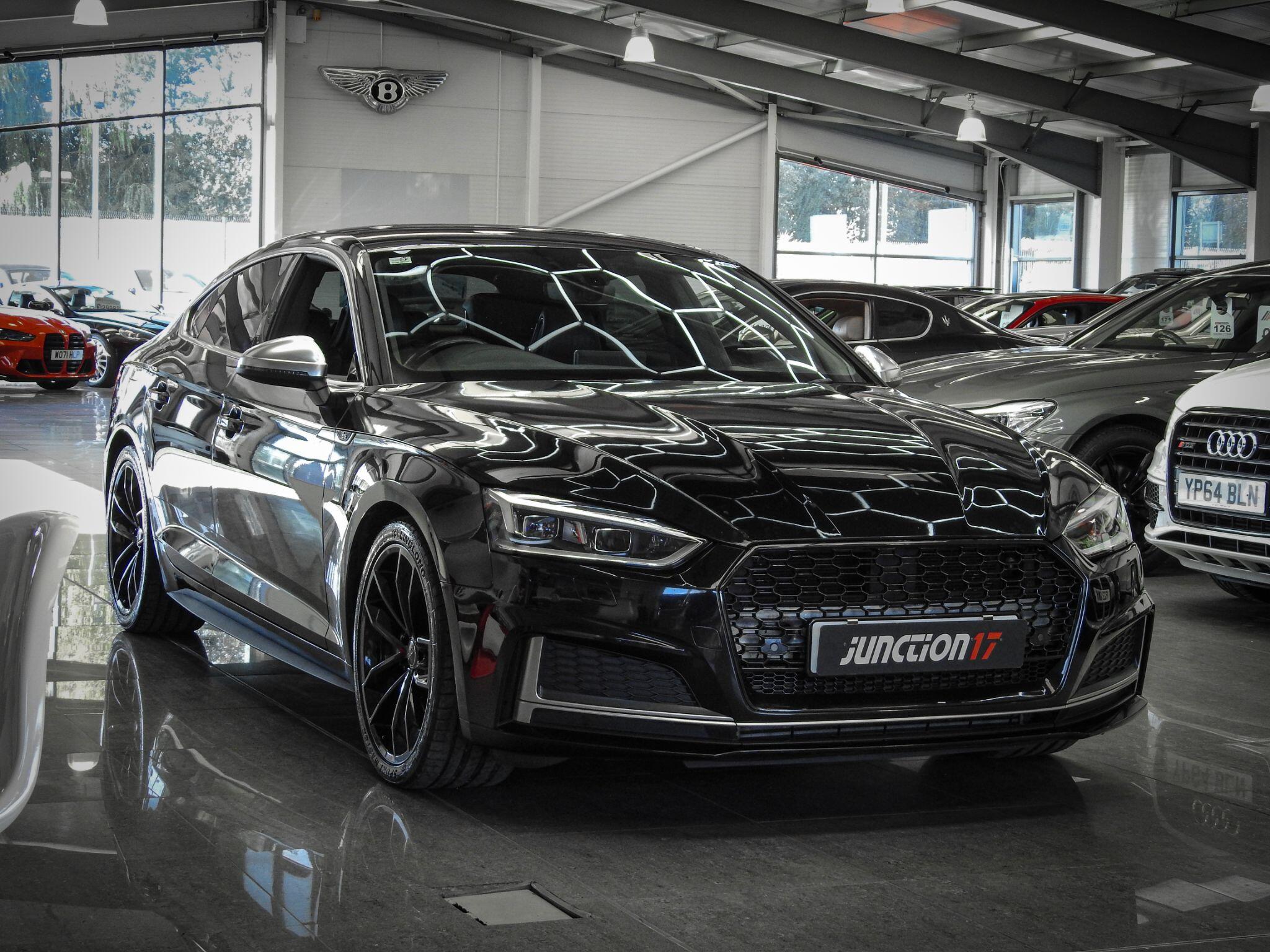 Audi S5 view 6