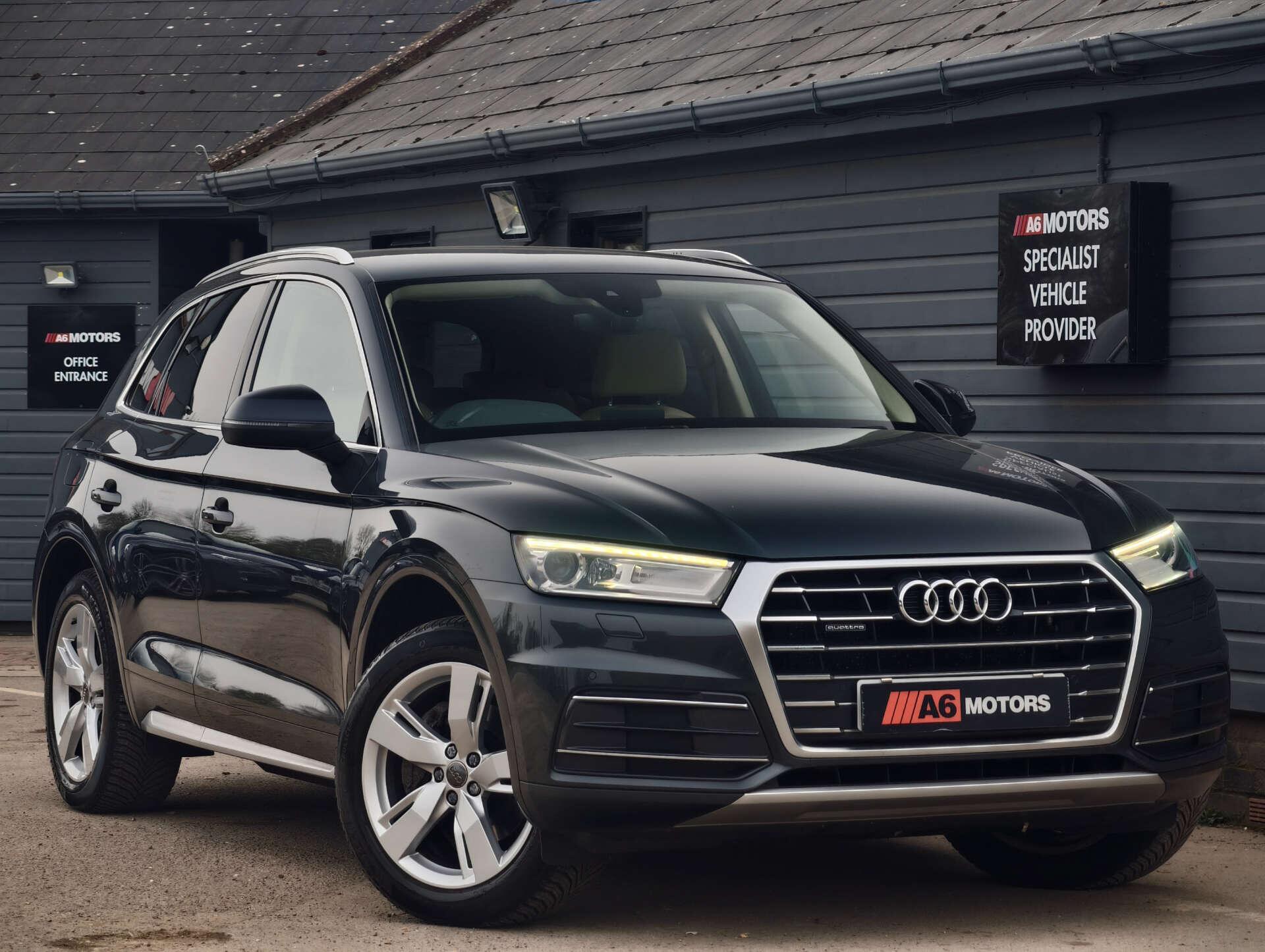 Audi Q5 view 6