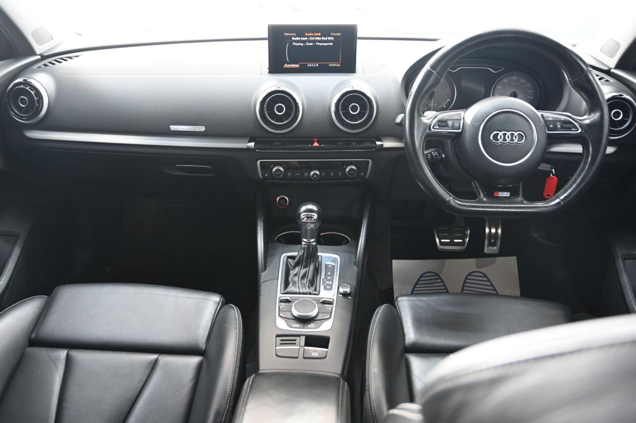 Audi S3 view 18