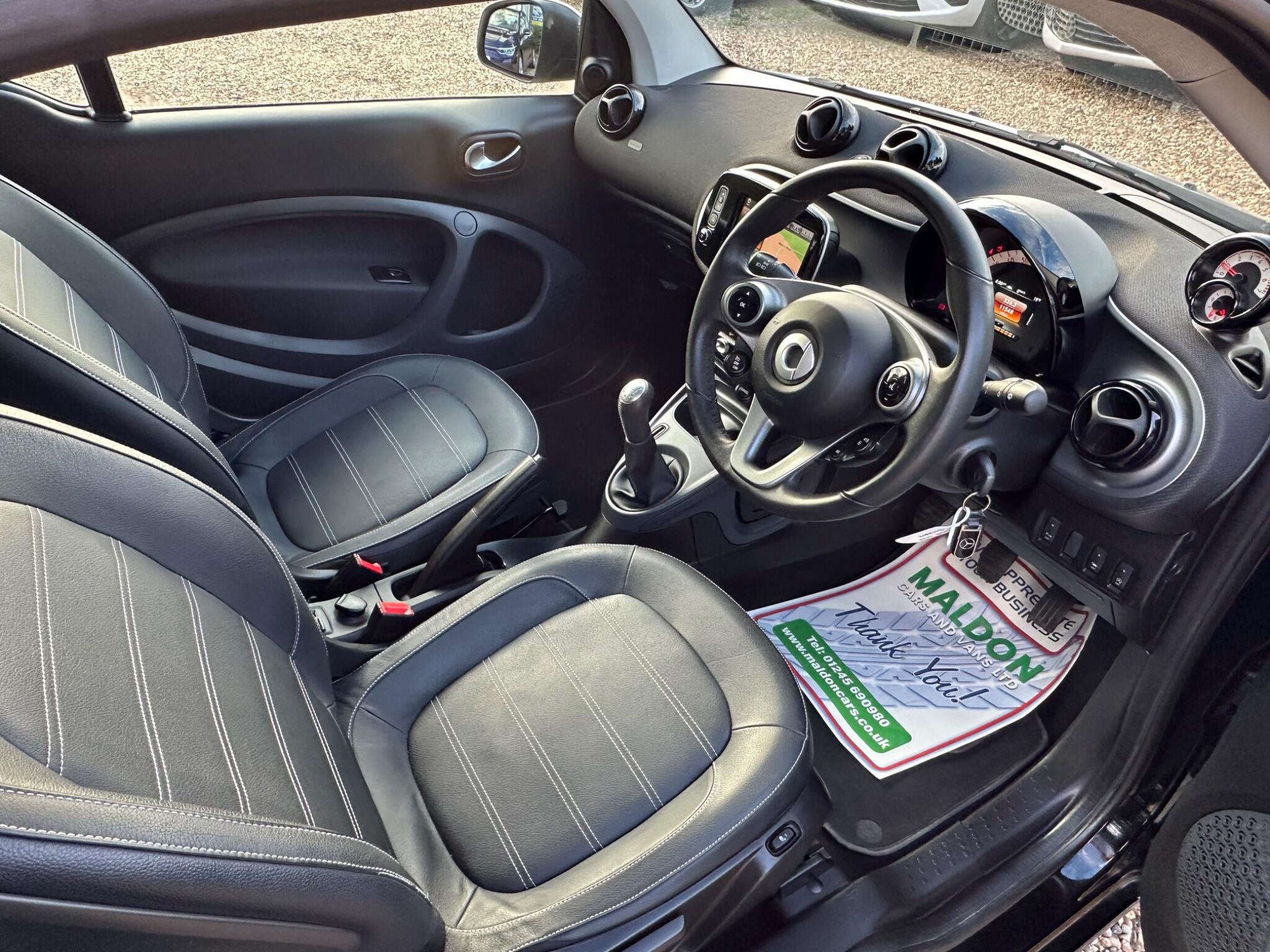 Smart Fortwo view 9