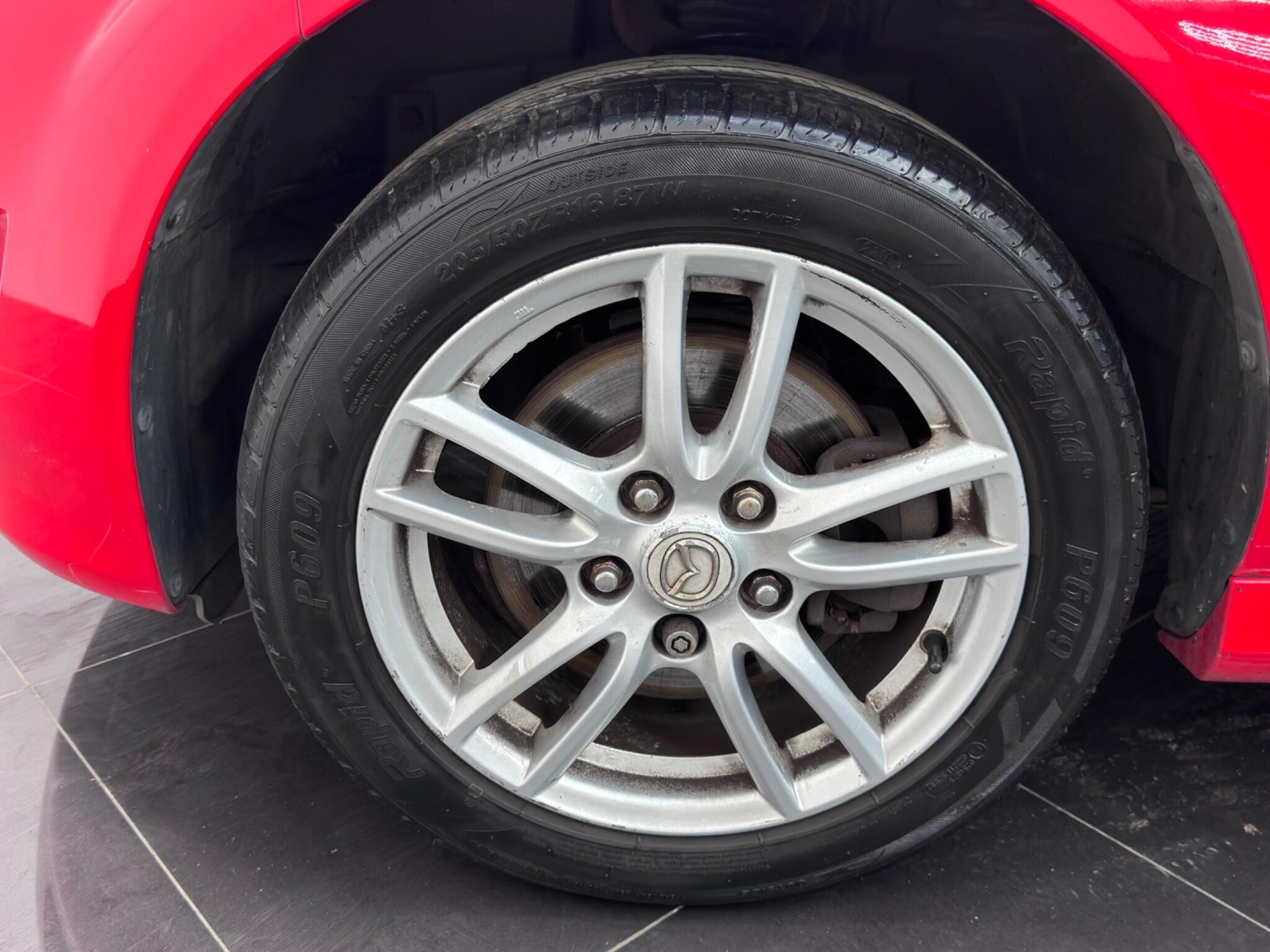 Mazda MX-5 view 44