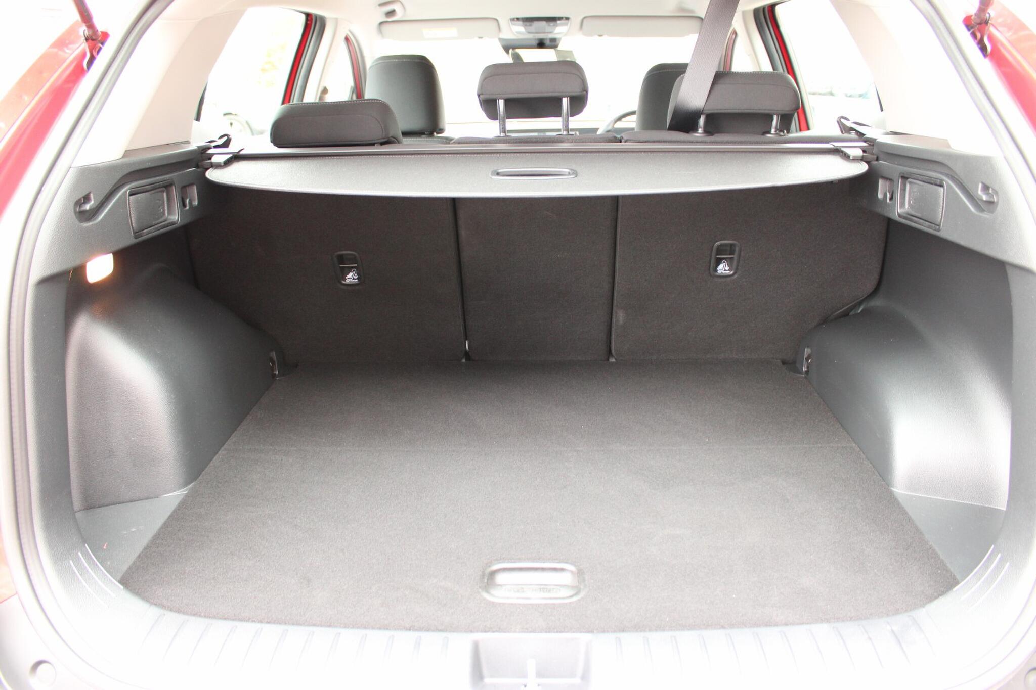 Kia Sportage view 8