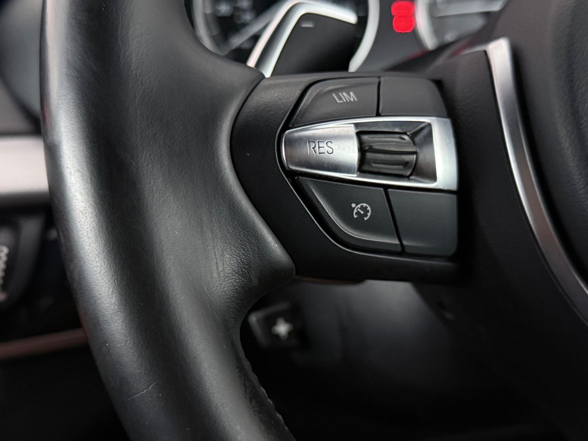 BMW X5 view 15