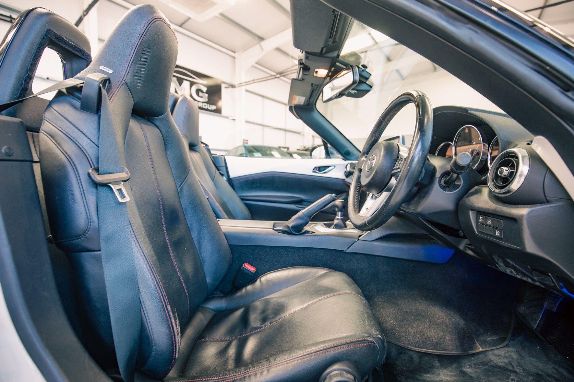 Mazda MX-5 view 2