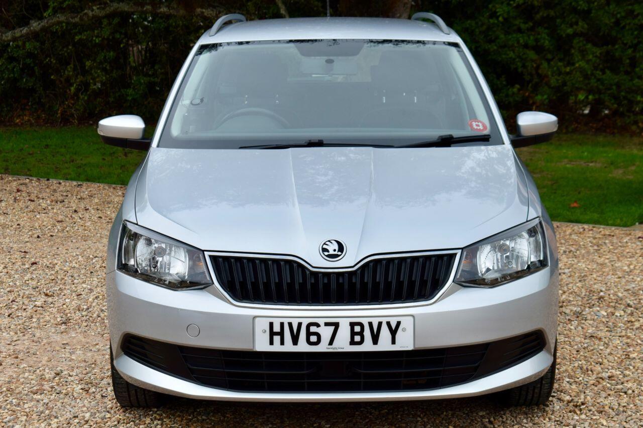 Skoda Fabia view 2