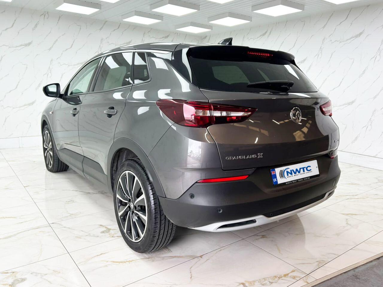 Vauxhall Grandland X view 9