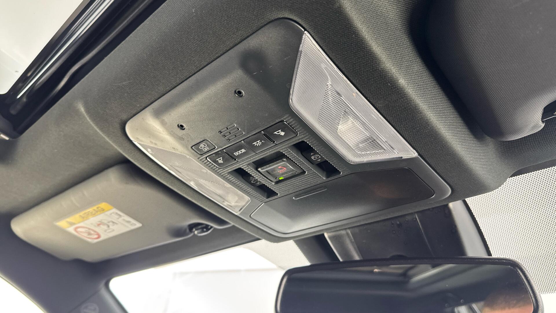 Toyota RAV4 view 40