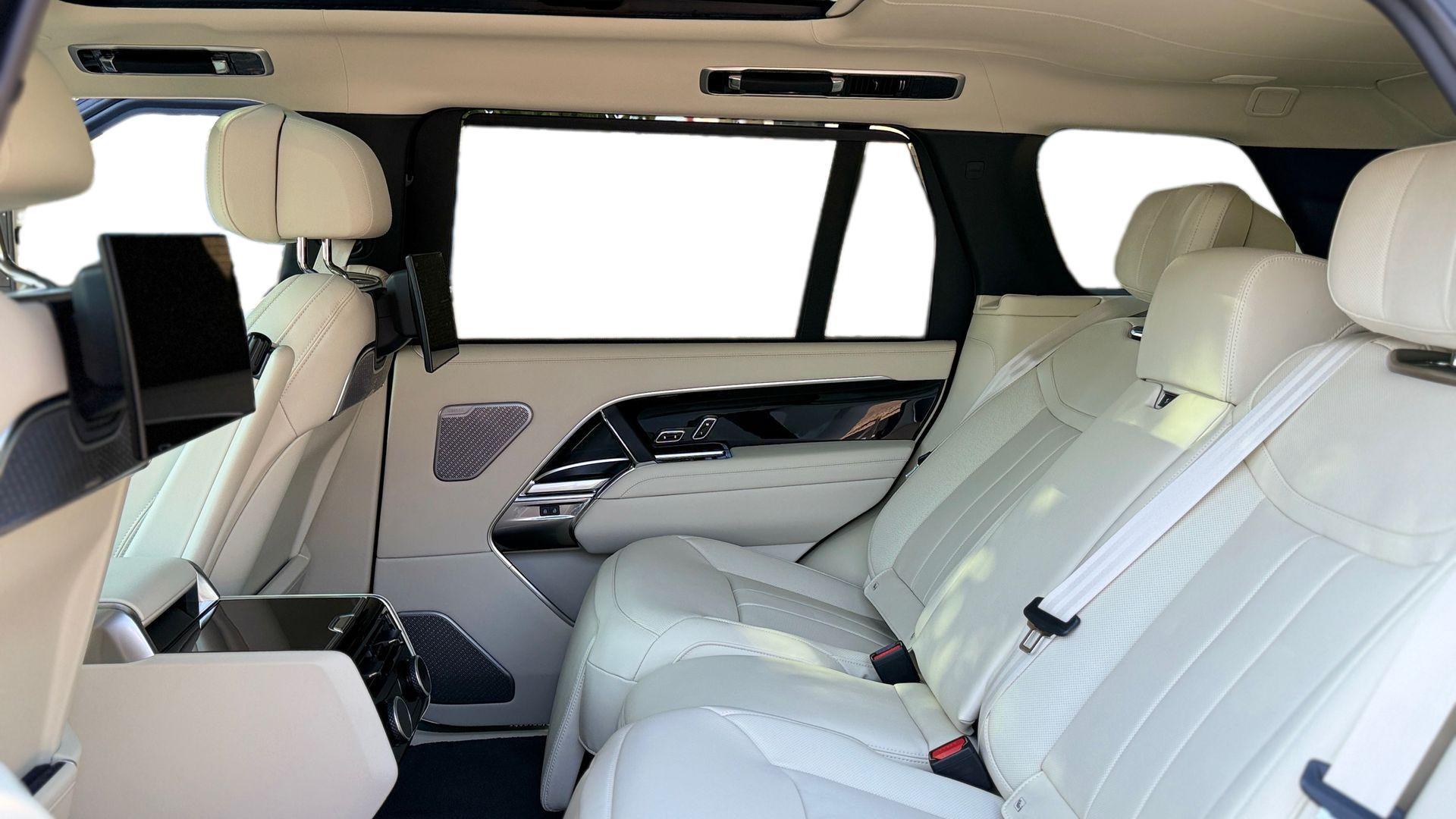 Land Rover Range Rover view 28