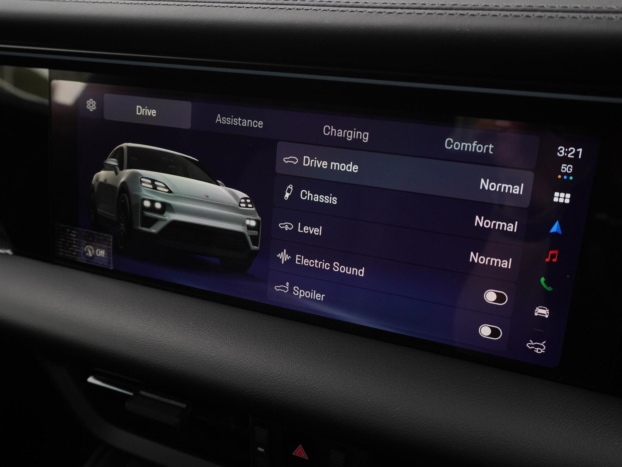 Porsche Macan view 22