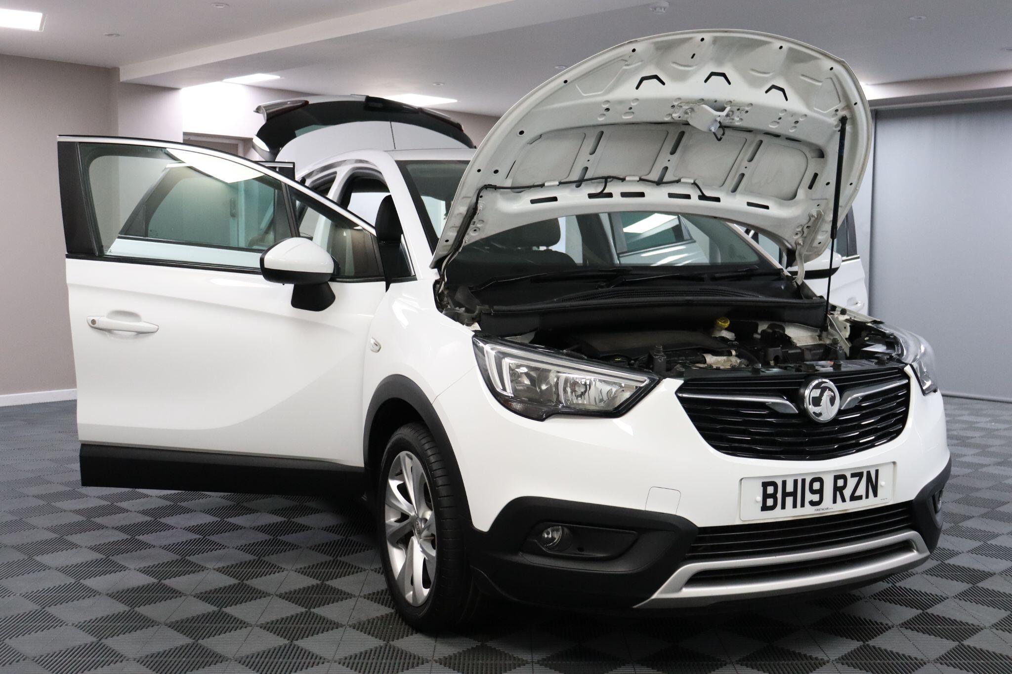 Vauxhall Crossland X view 15