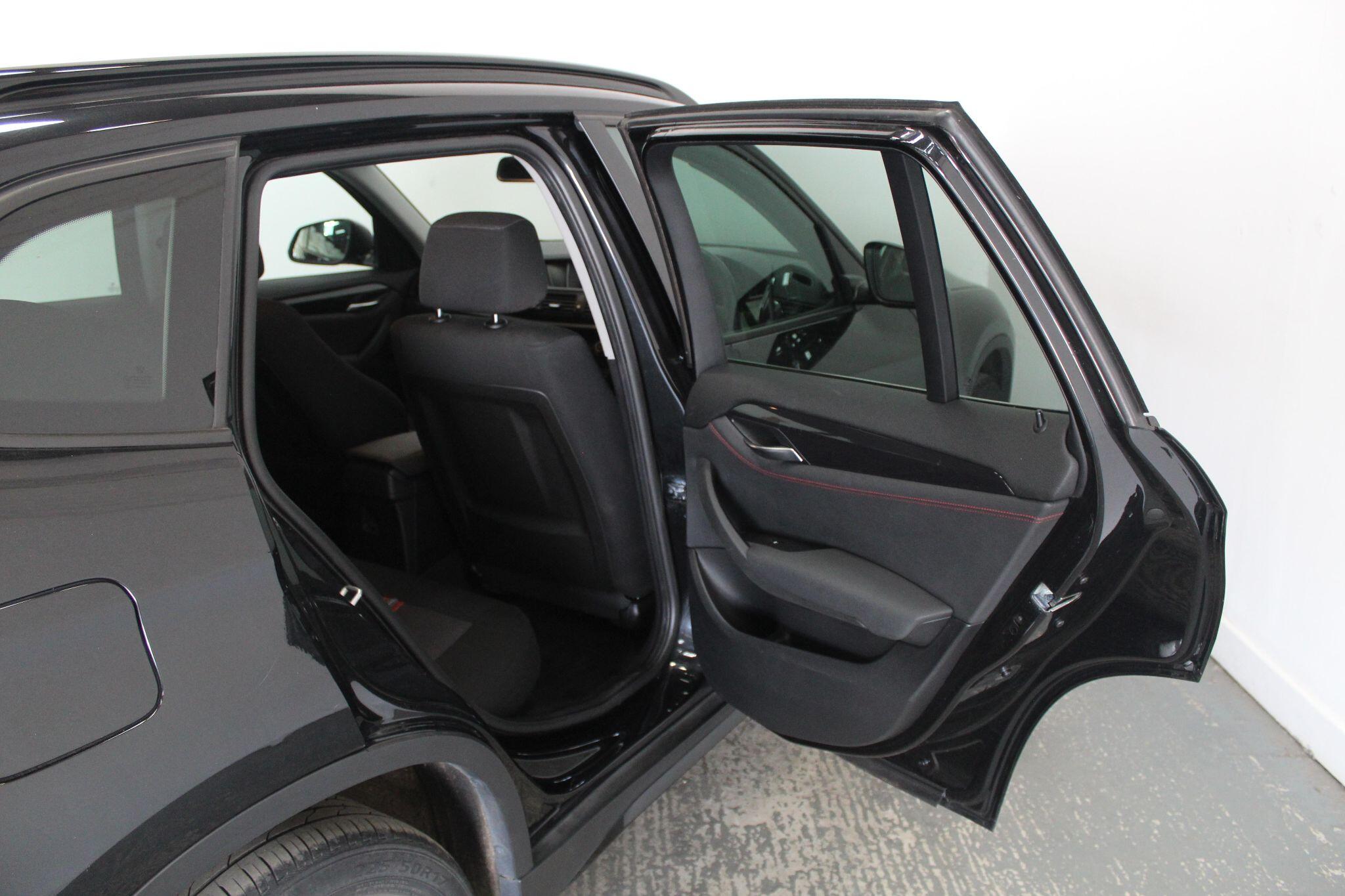 BMW X1 view 25
