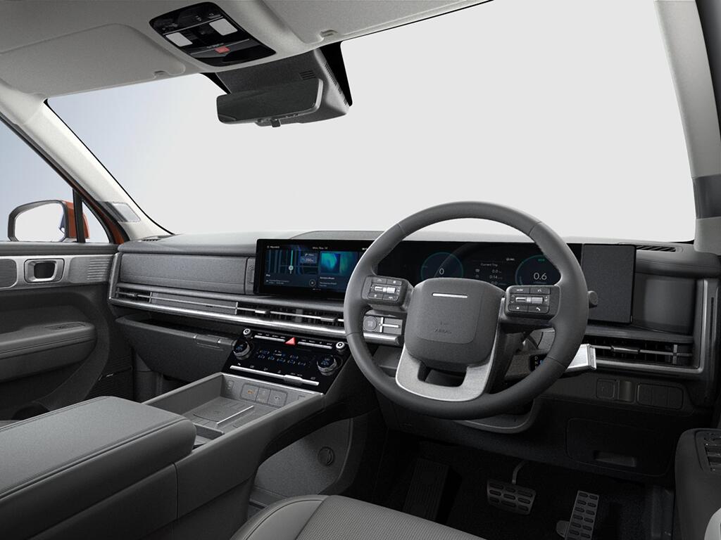 Hyundai Santa FE view 4