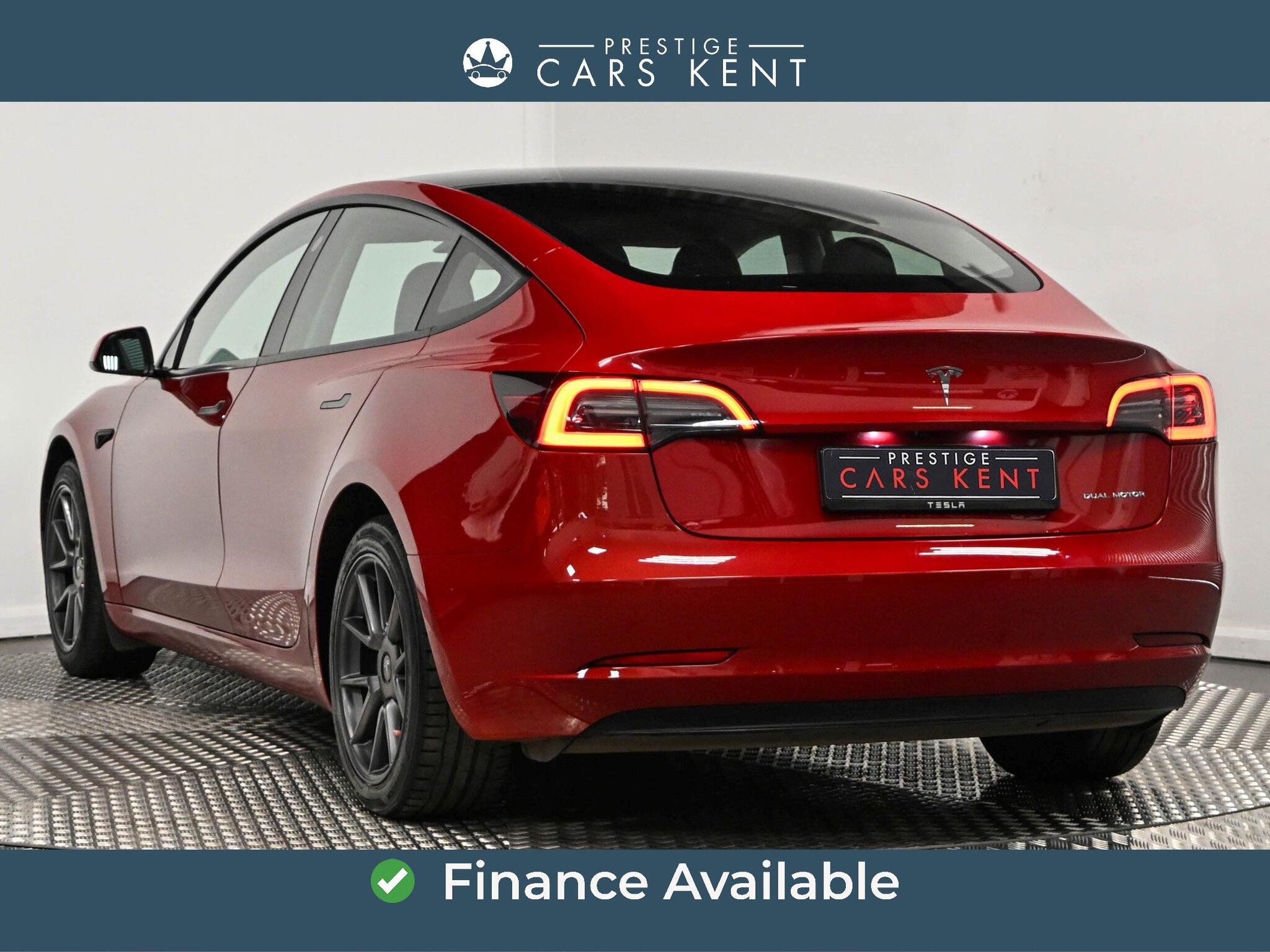 Tesla Model 3 view 3