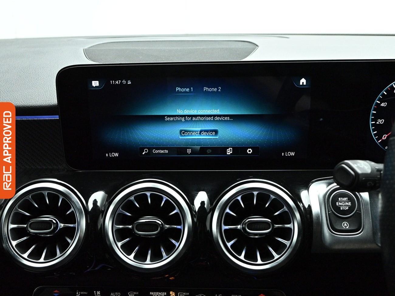 Mercedes-Benz GLB view 15
