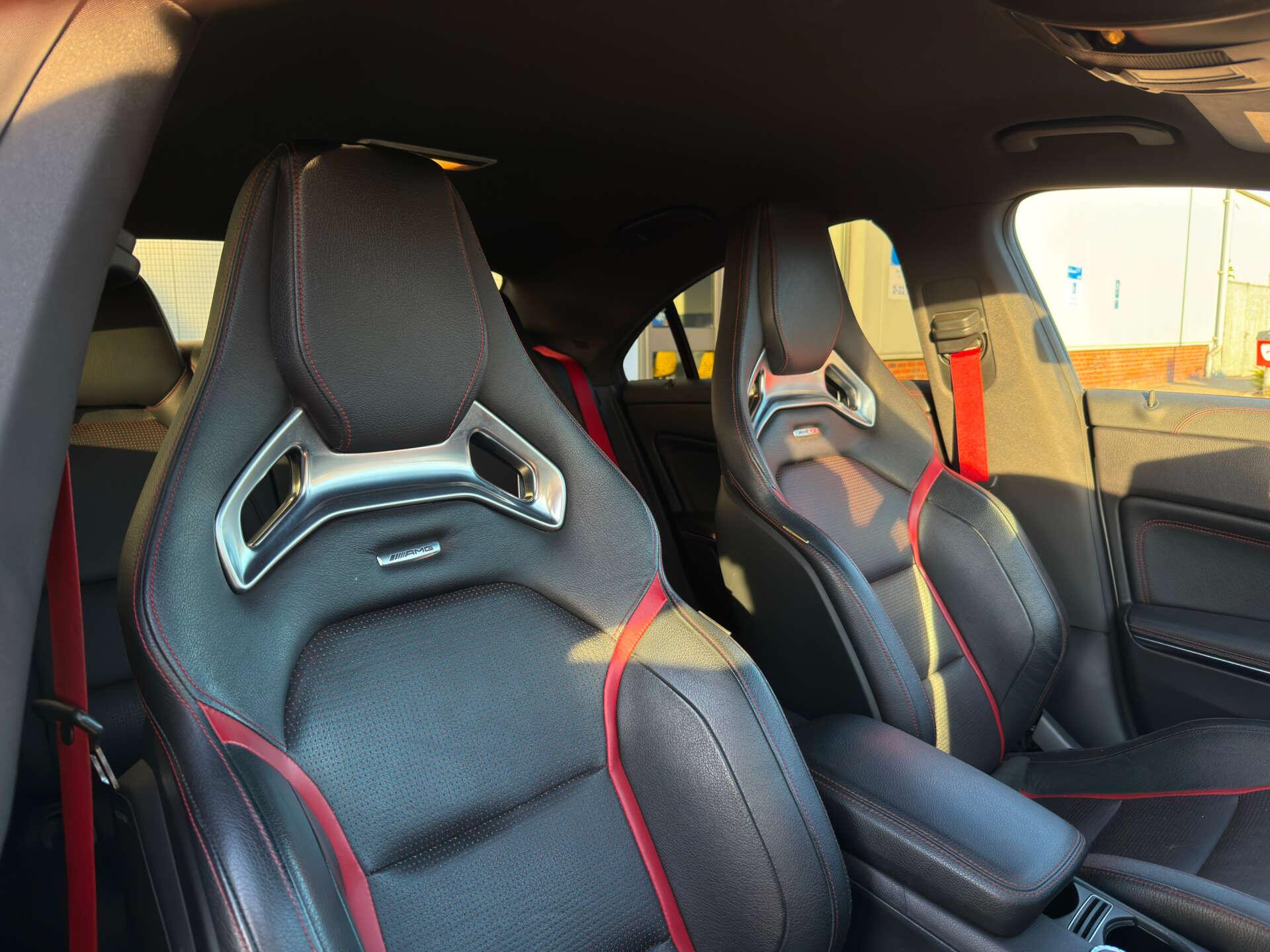 Mercedes-Benz Cla view 13