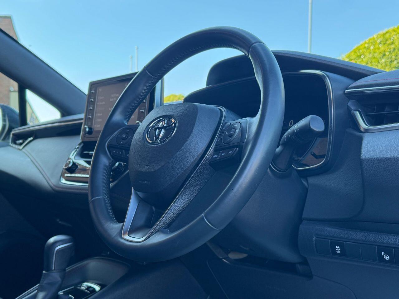 Toyota Corolla view 12