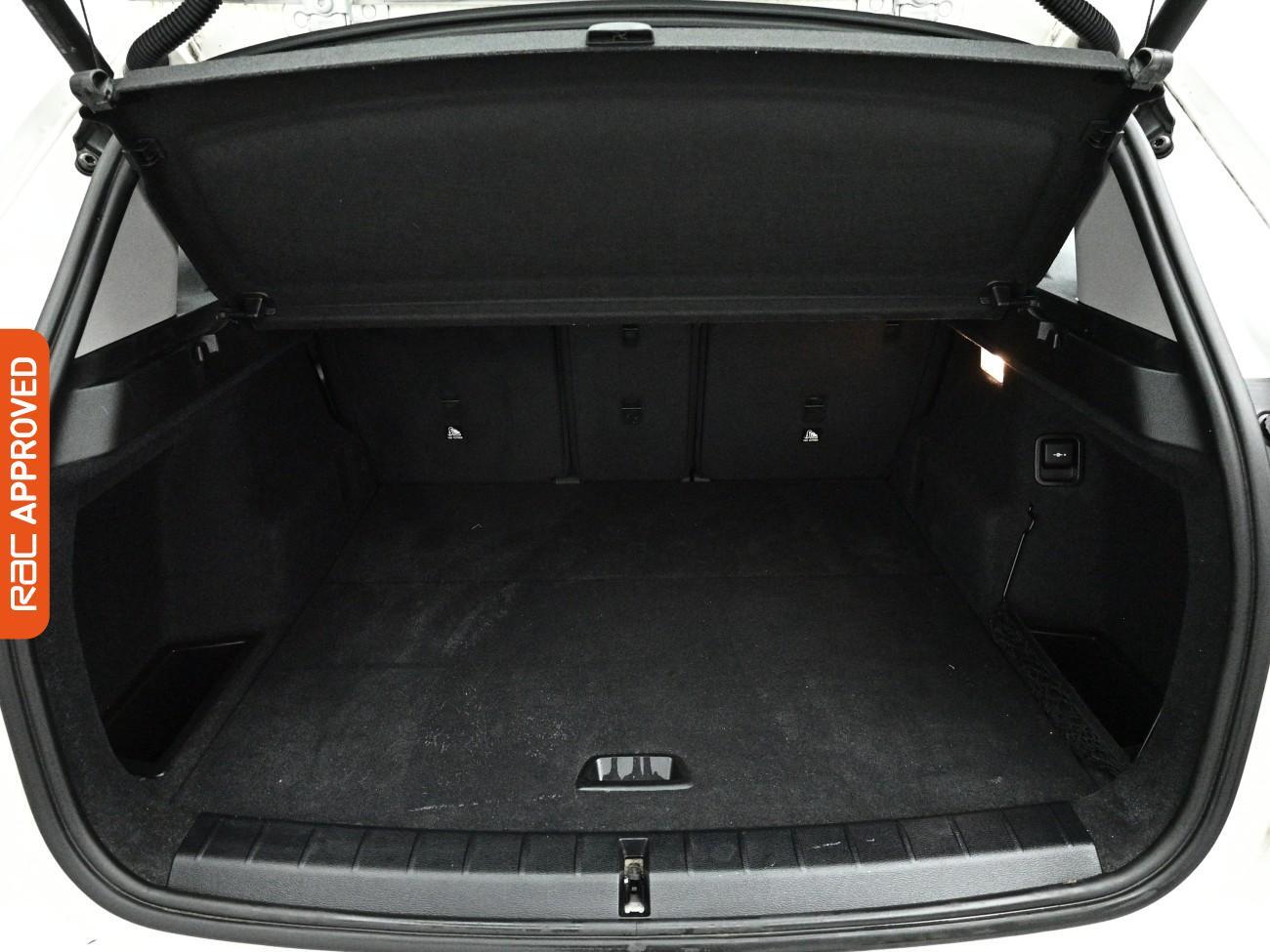 BMW X1 view 27