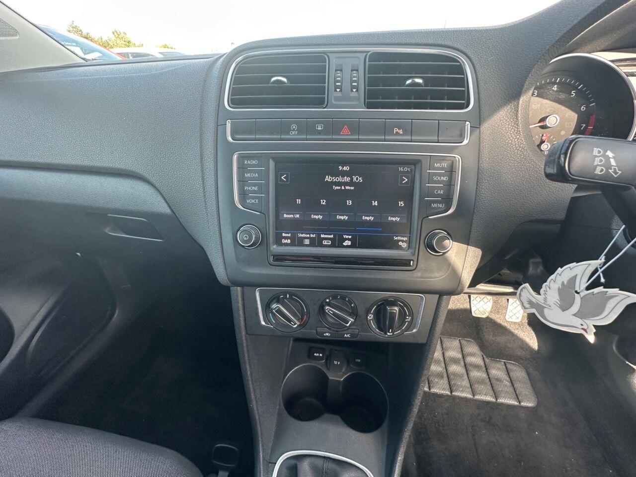 Volkswagen Polo view 41