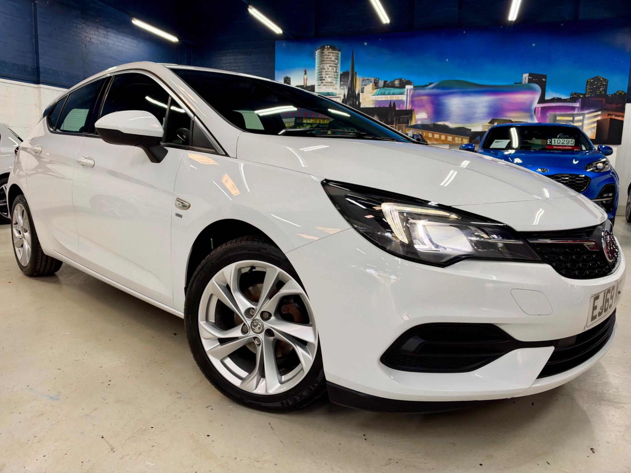2019 Vauxhall Astra in White for sale