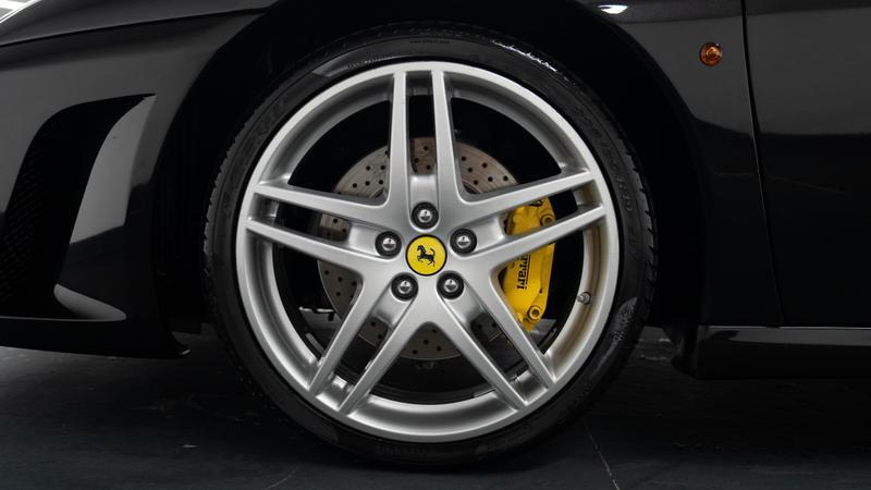Ferrari F430 view 19