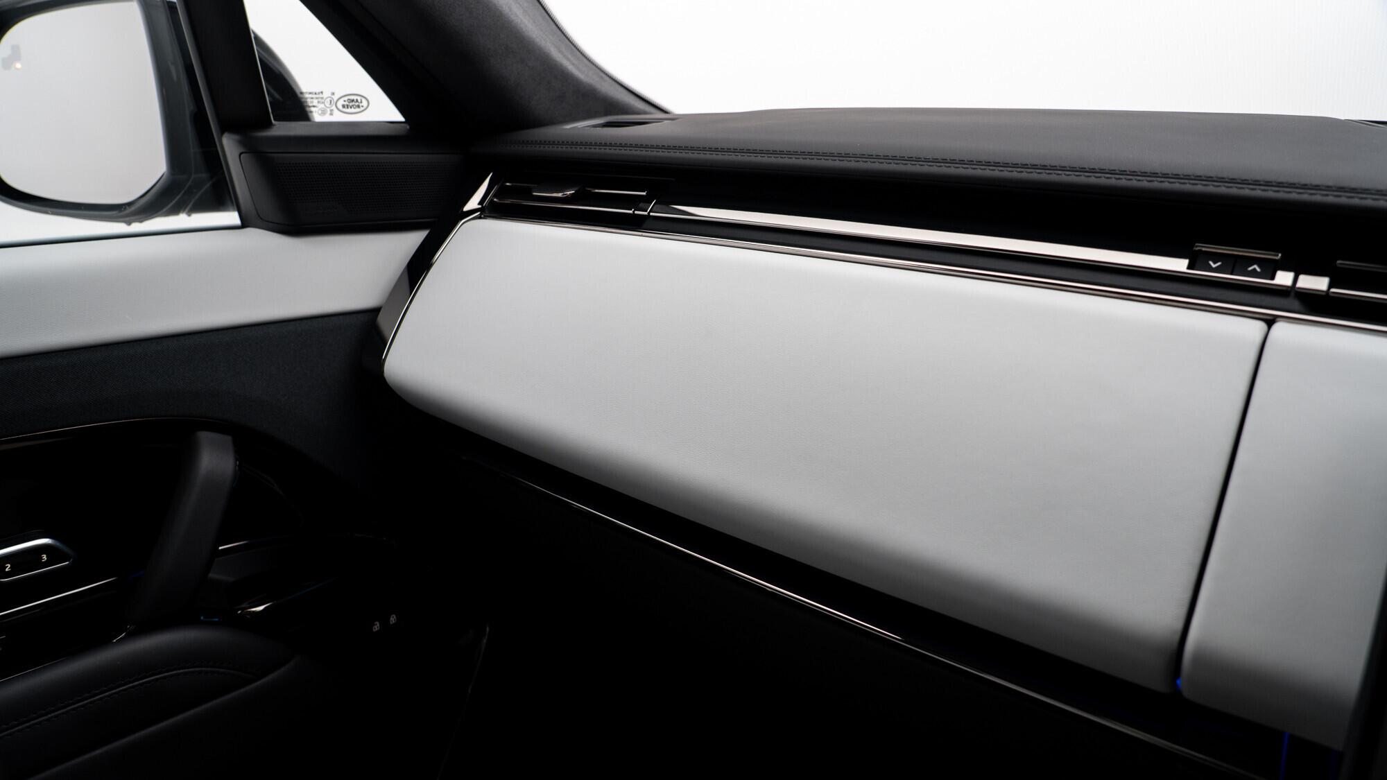 Land Rover Range Rover Sport view 49
